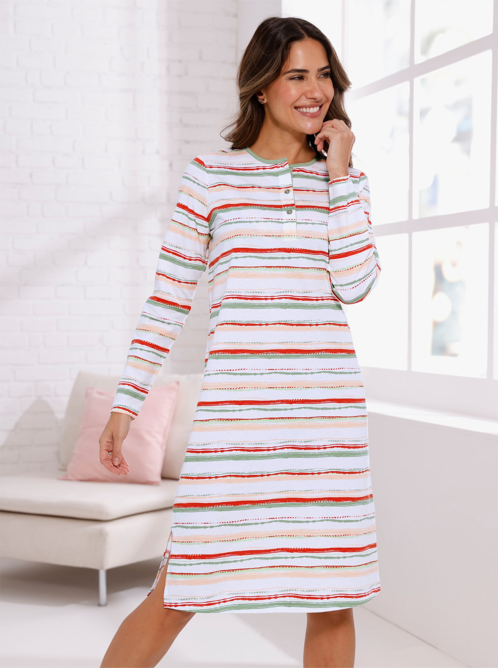 Nachthemd mit Seitenschlitzen, geringelt - eucalyptus-geringelt