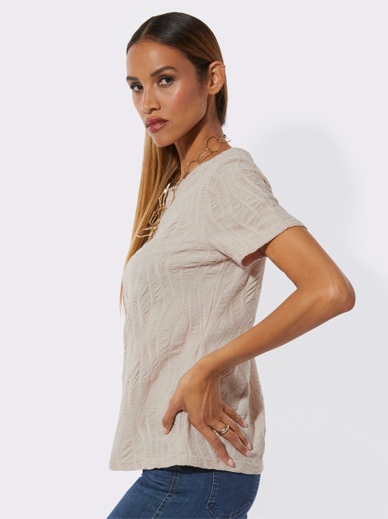 Rundhalsshirt mit Jacquard-Struktur - sand