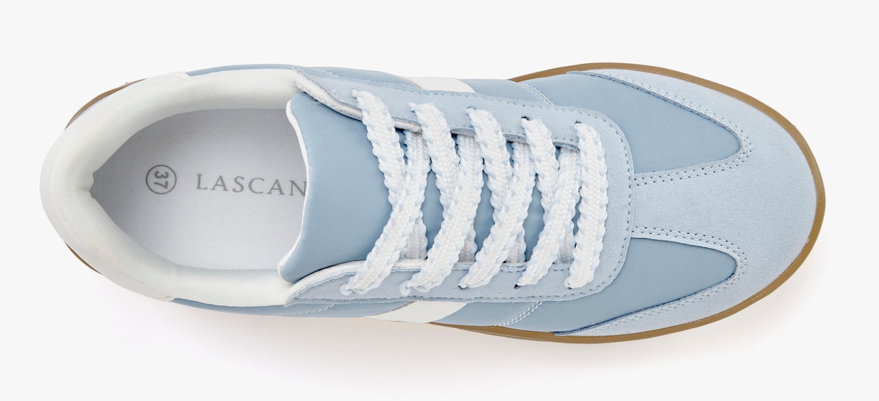 LASCANA Sneaker - lichtblauw/wit