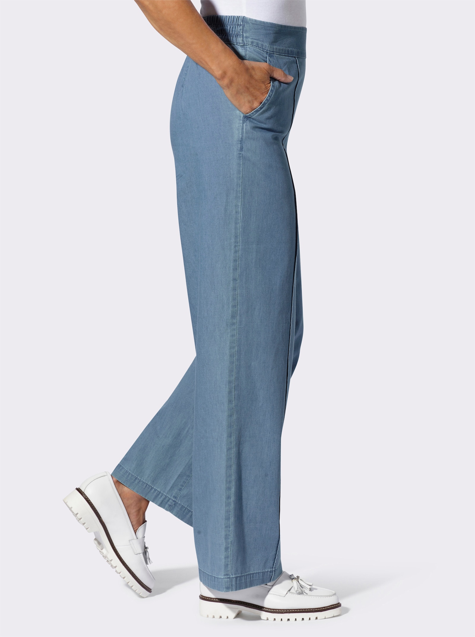 Džíny s vysokým pasem a širokými nohavicemi - bělená modrá