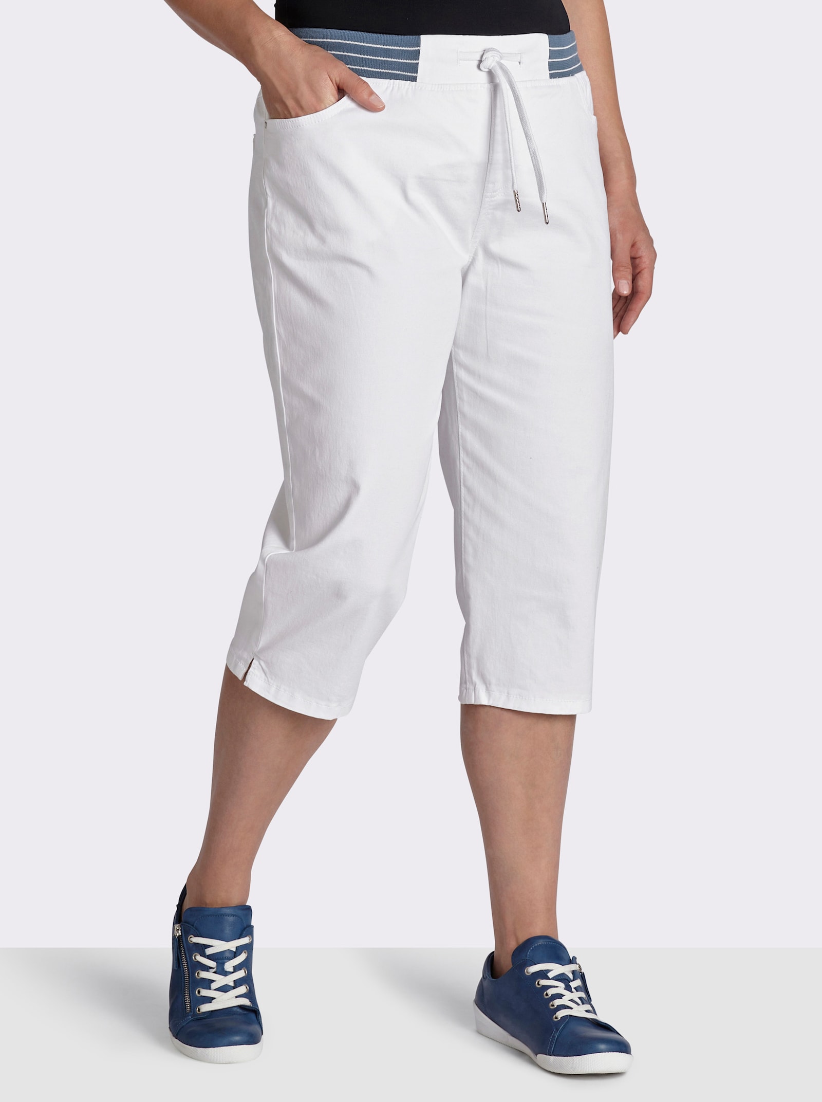 Caprijeans mit Rundum-Dehnbund - weiß