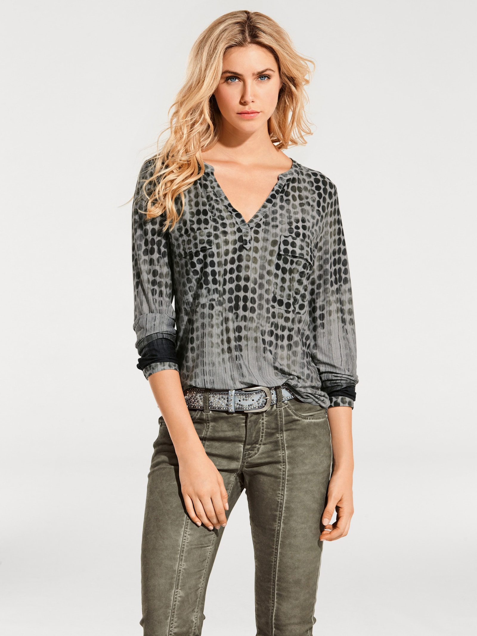 heine Blusenshirt im Tupfenmuster - oliv