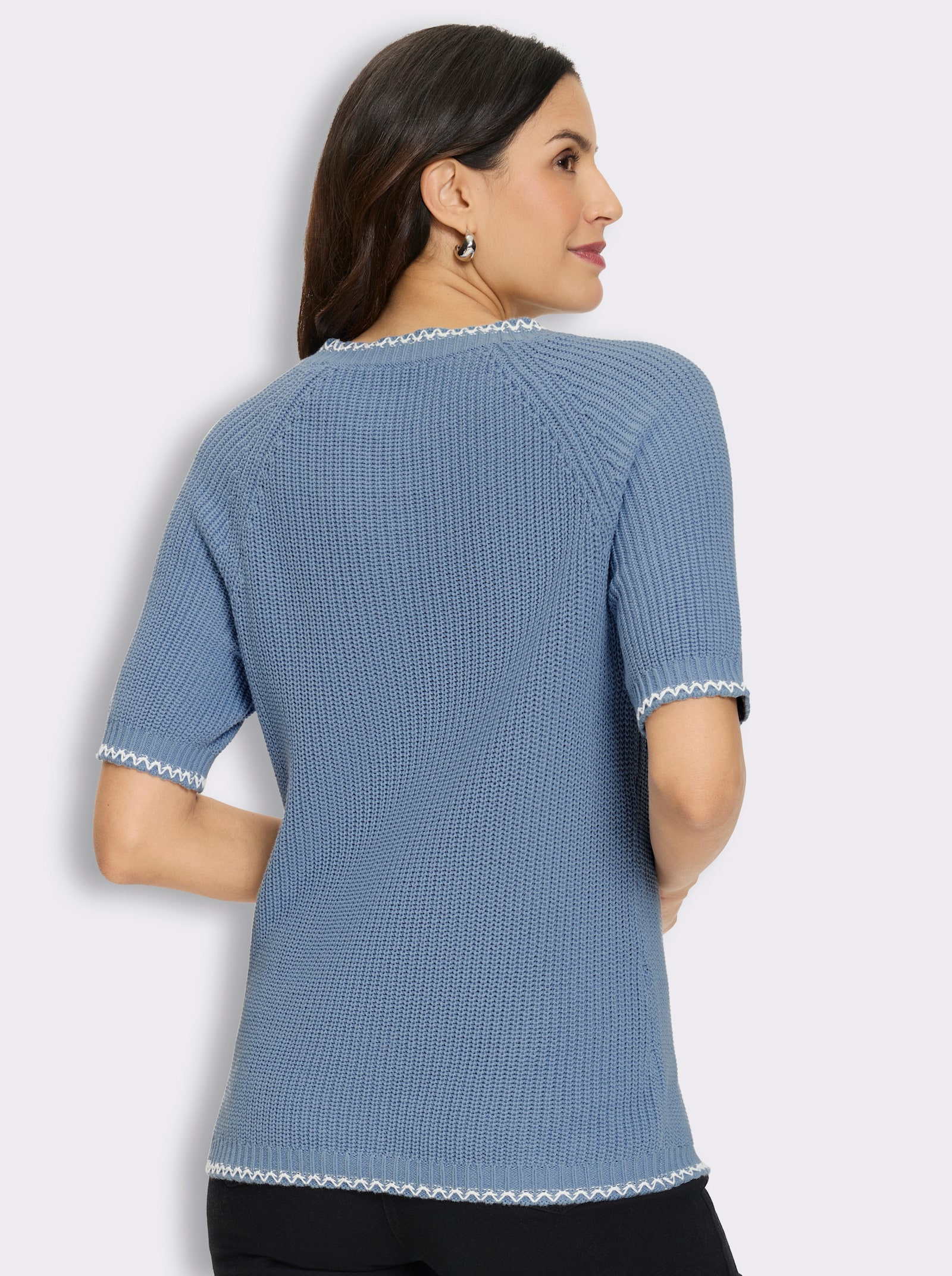Kurzarmpullover mit Kontrast-Zierstichen - bleu-ecru-gemustert
