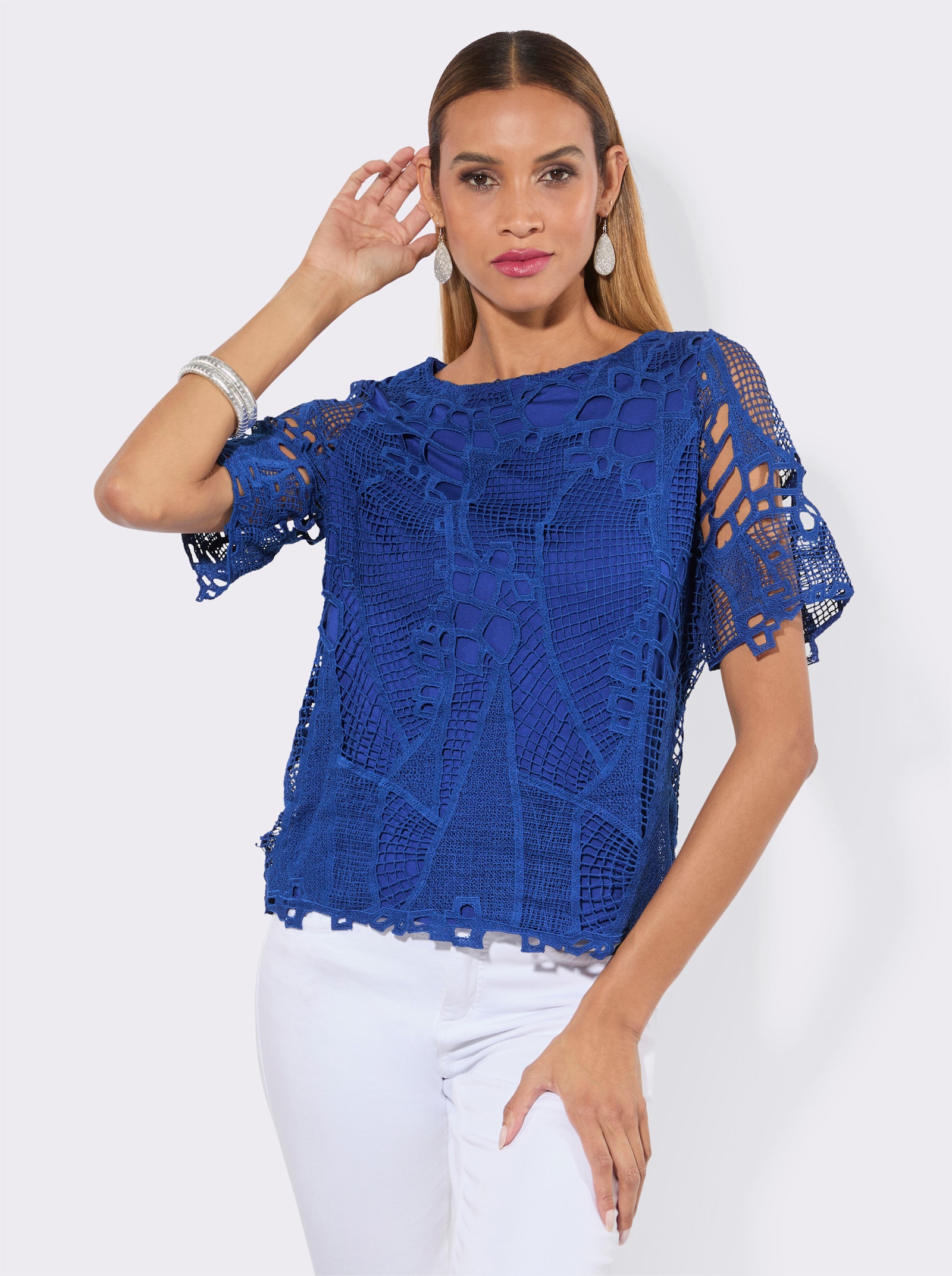 Spitzenshirt mit U-Boot-Ausschnitt - royalblau