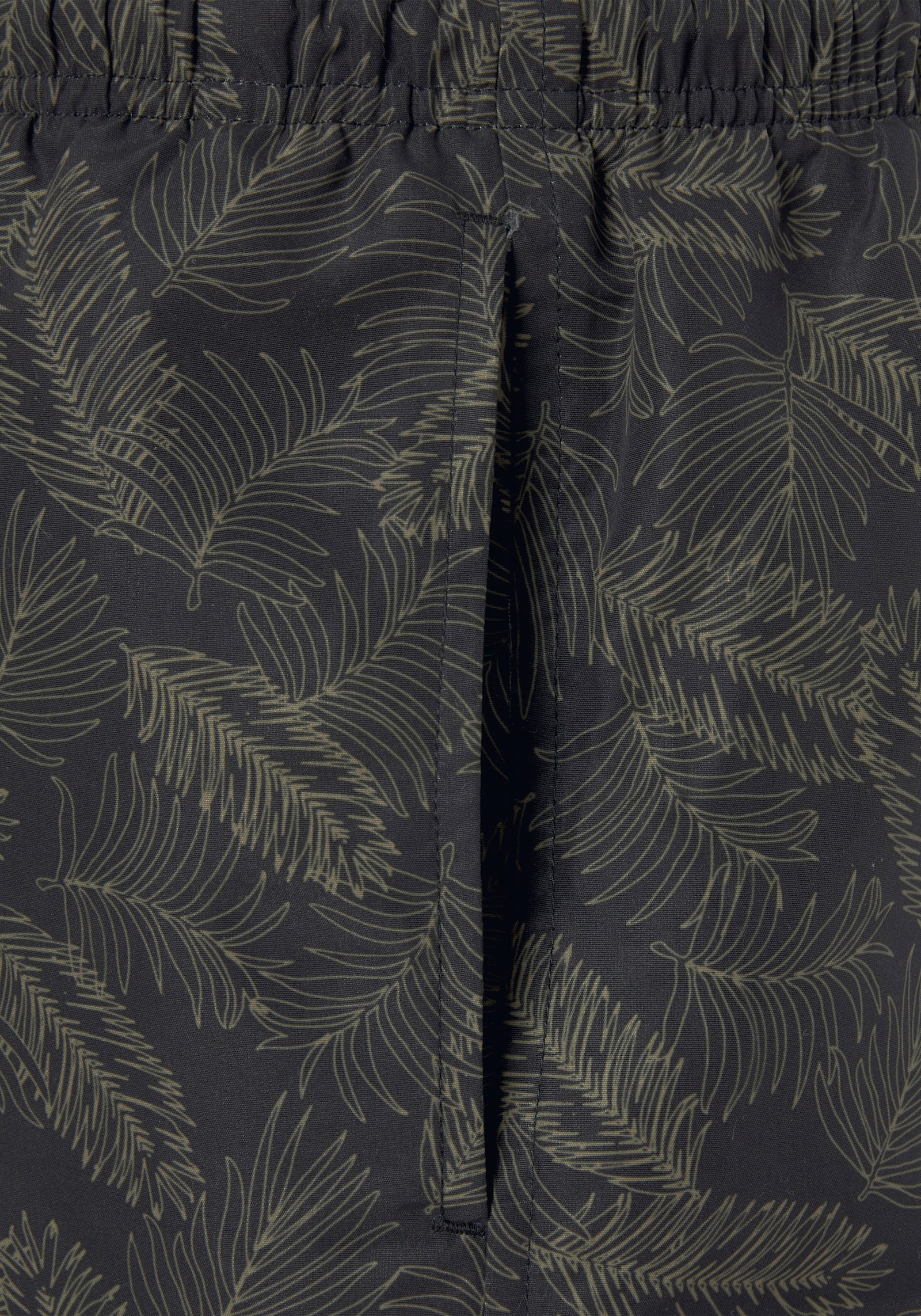 Bruno Banani Badeshorts - schwarz bedruckt