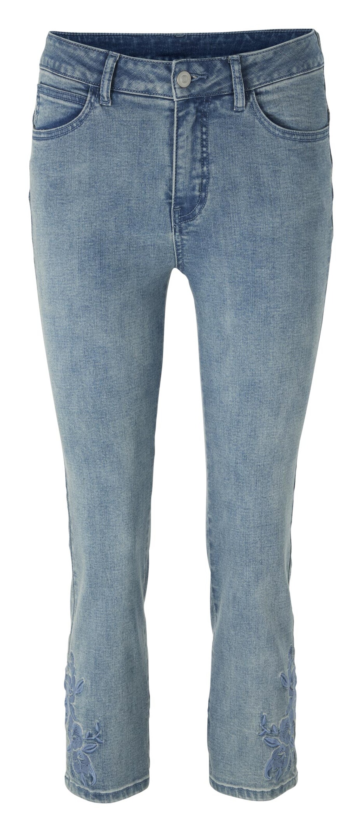 Push-up jeans