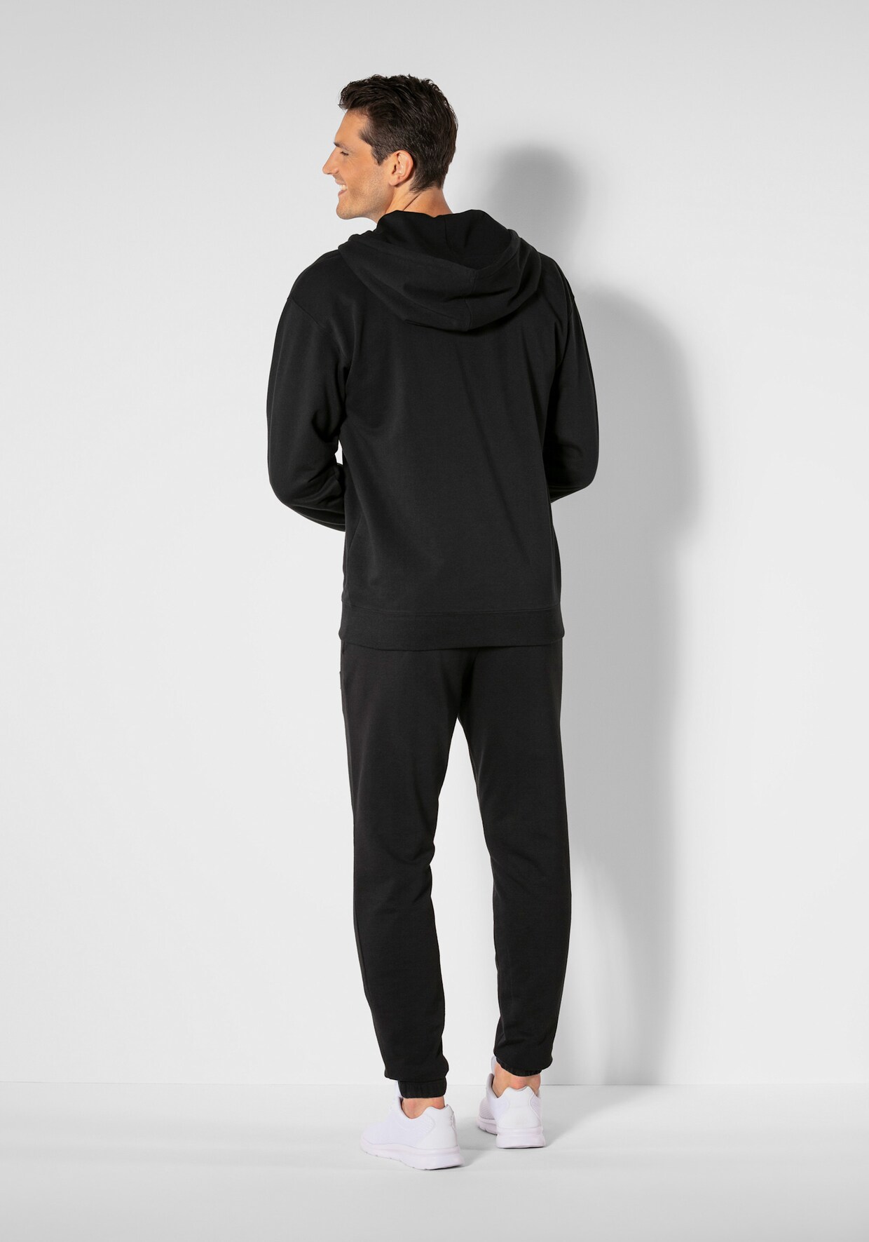 AUTHENTIC LE JOGGER Kapuzensweatjacke - schwarz