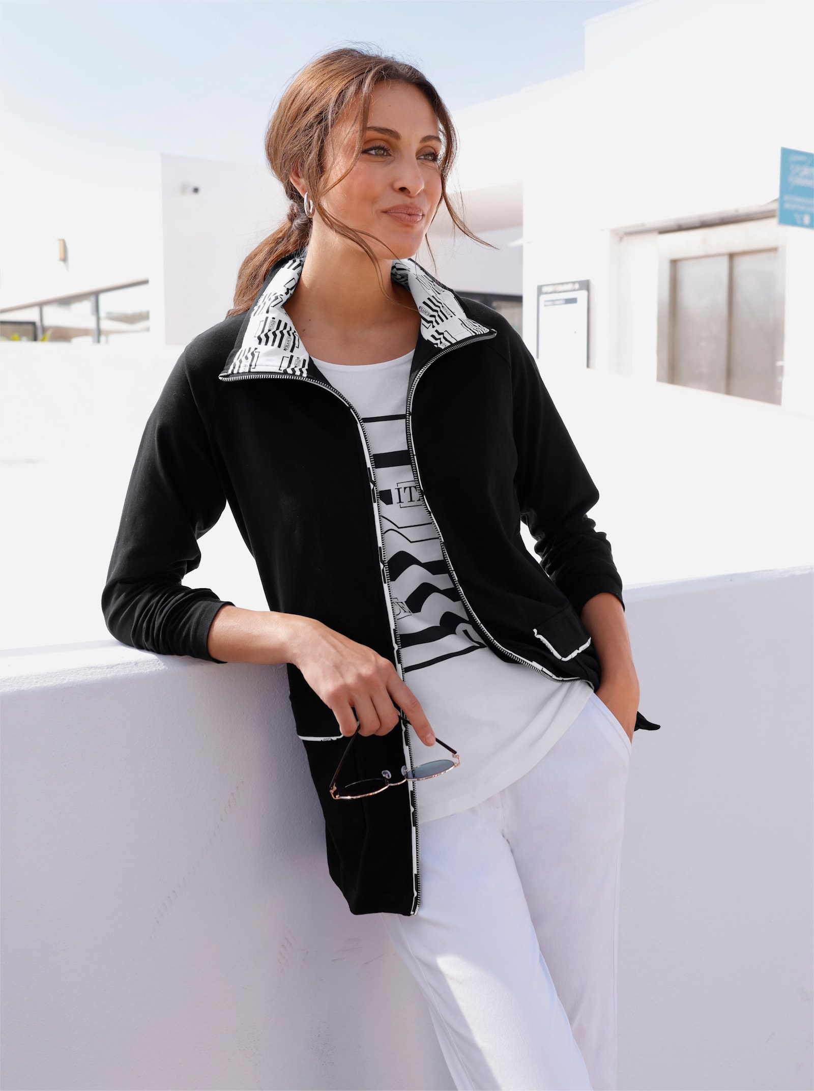 Shirtjacke mit aufgesetzten Pattentaschen - schwarz-ecru