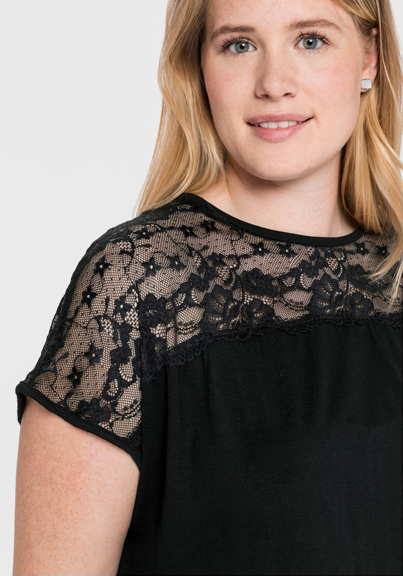 sheego Spitzenshirt in A-Linie - schwarz