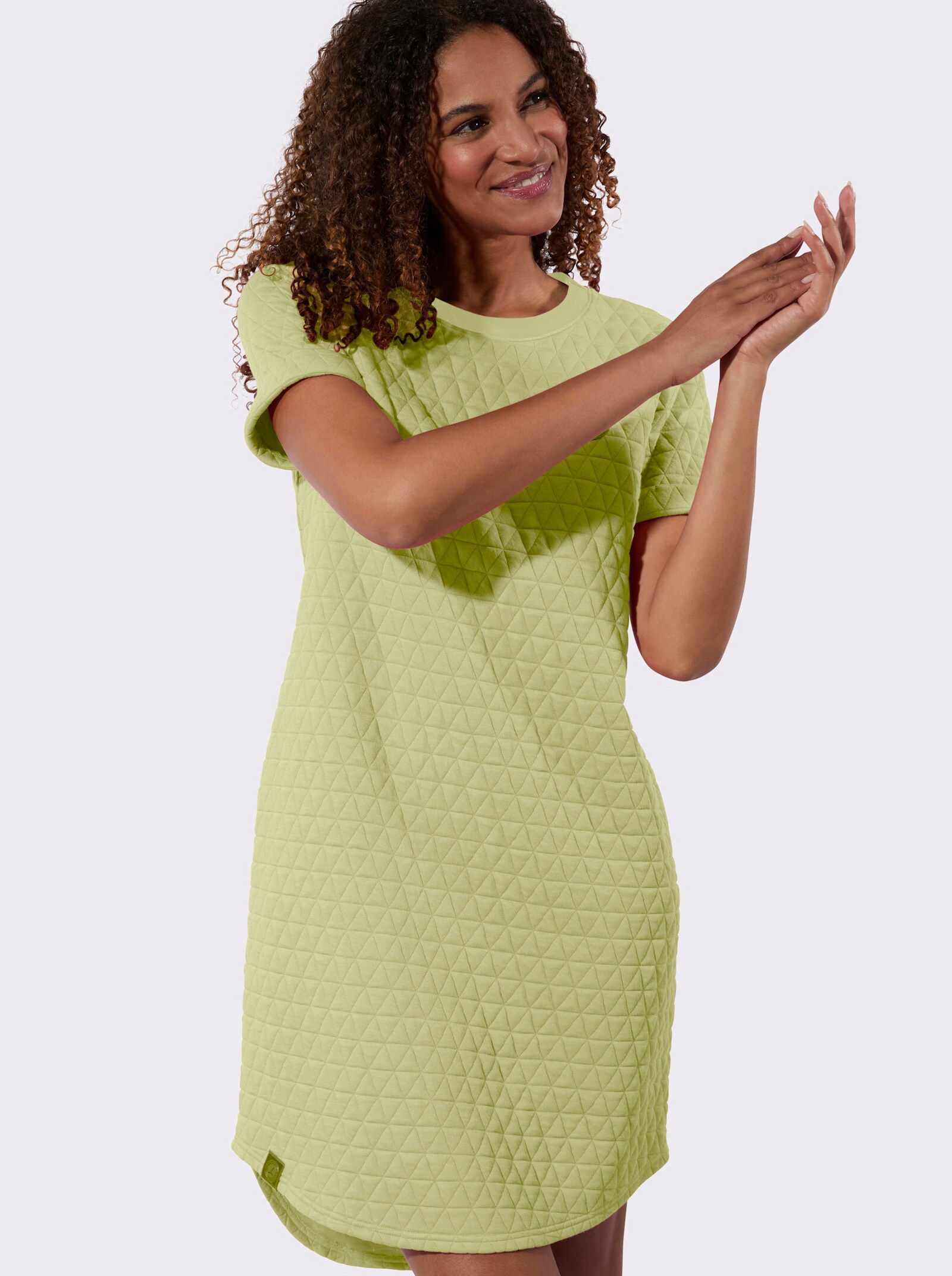 Sommerkleid im Jacquard-Muster - pistazie