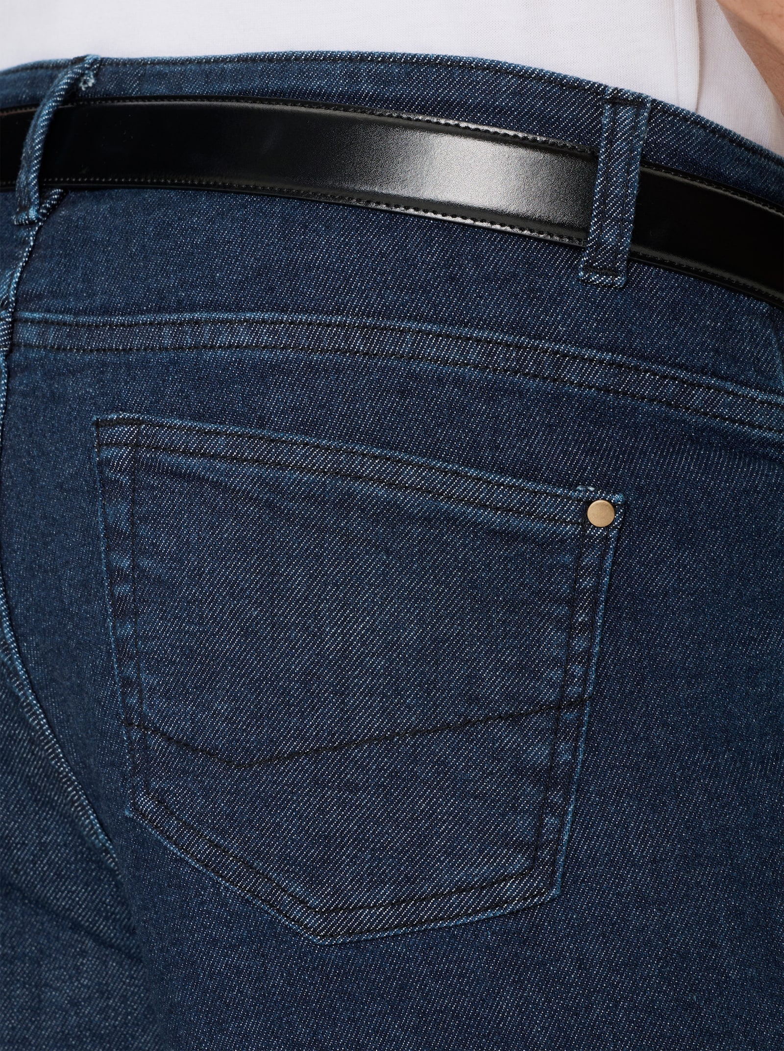 Jeans mit Stretch - dark blue denim
