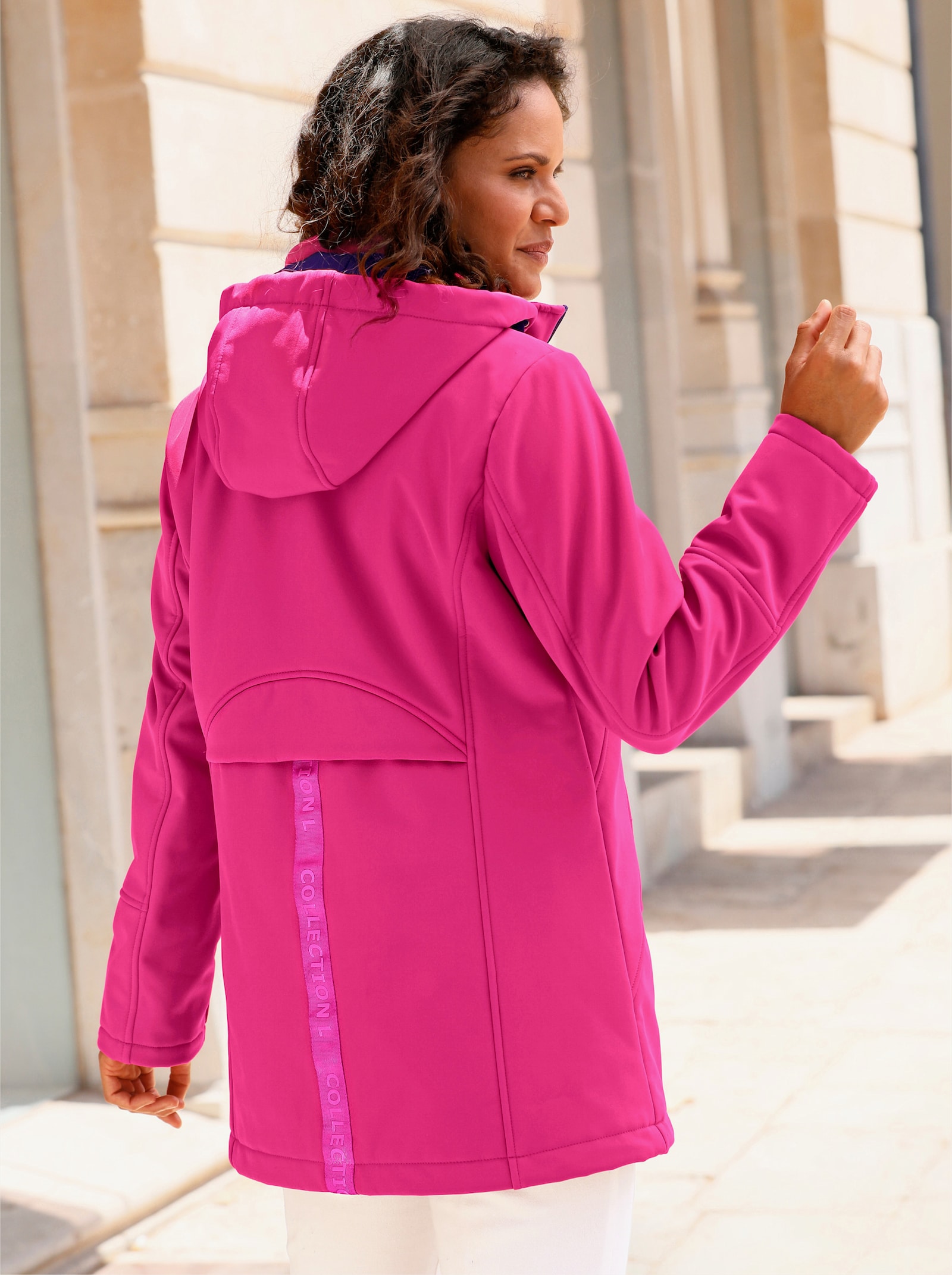 Softshelljacke mit kontrastfarbigem Futter - fuchsia