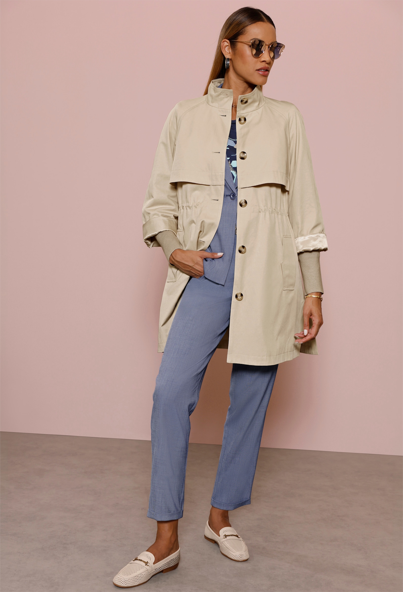Kurzmantel im Trenchcoat-Style - sand
