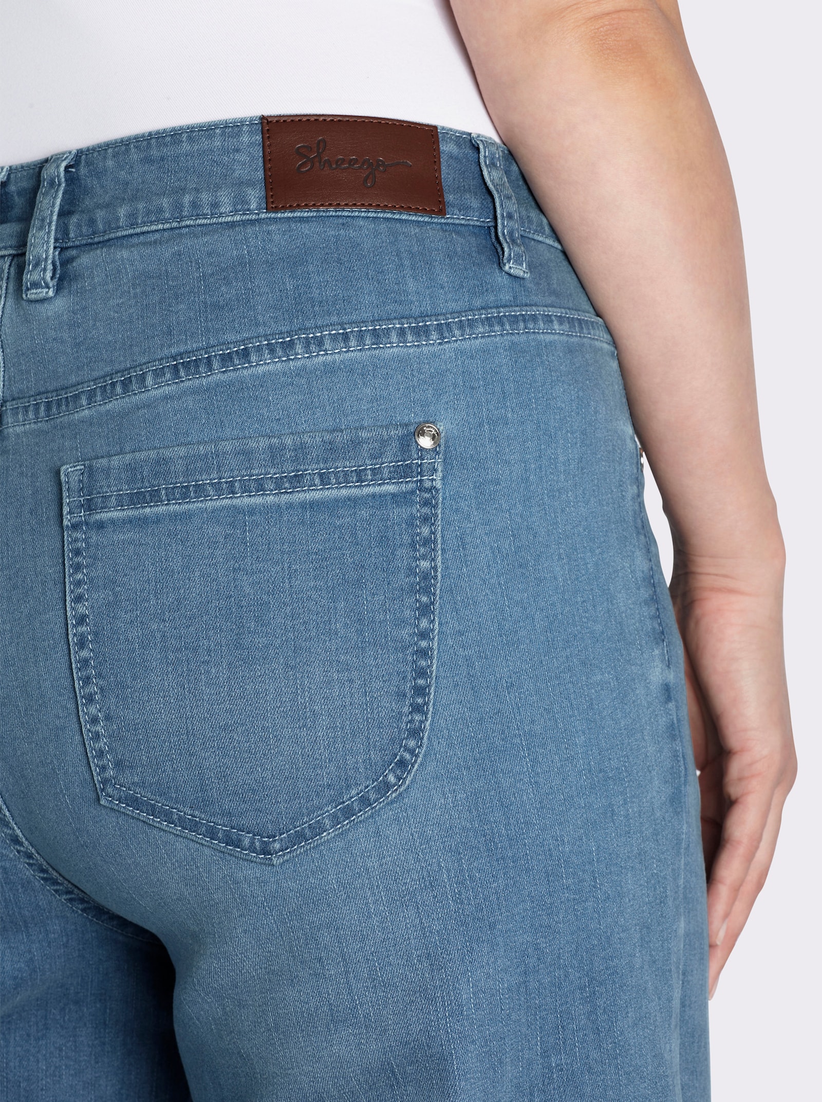 sheego 7/8-Jeans mit weitem Bein - blue-bleached