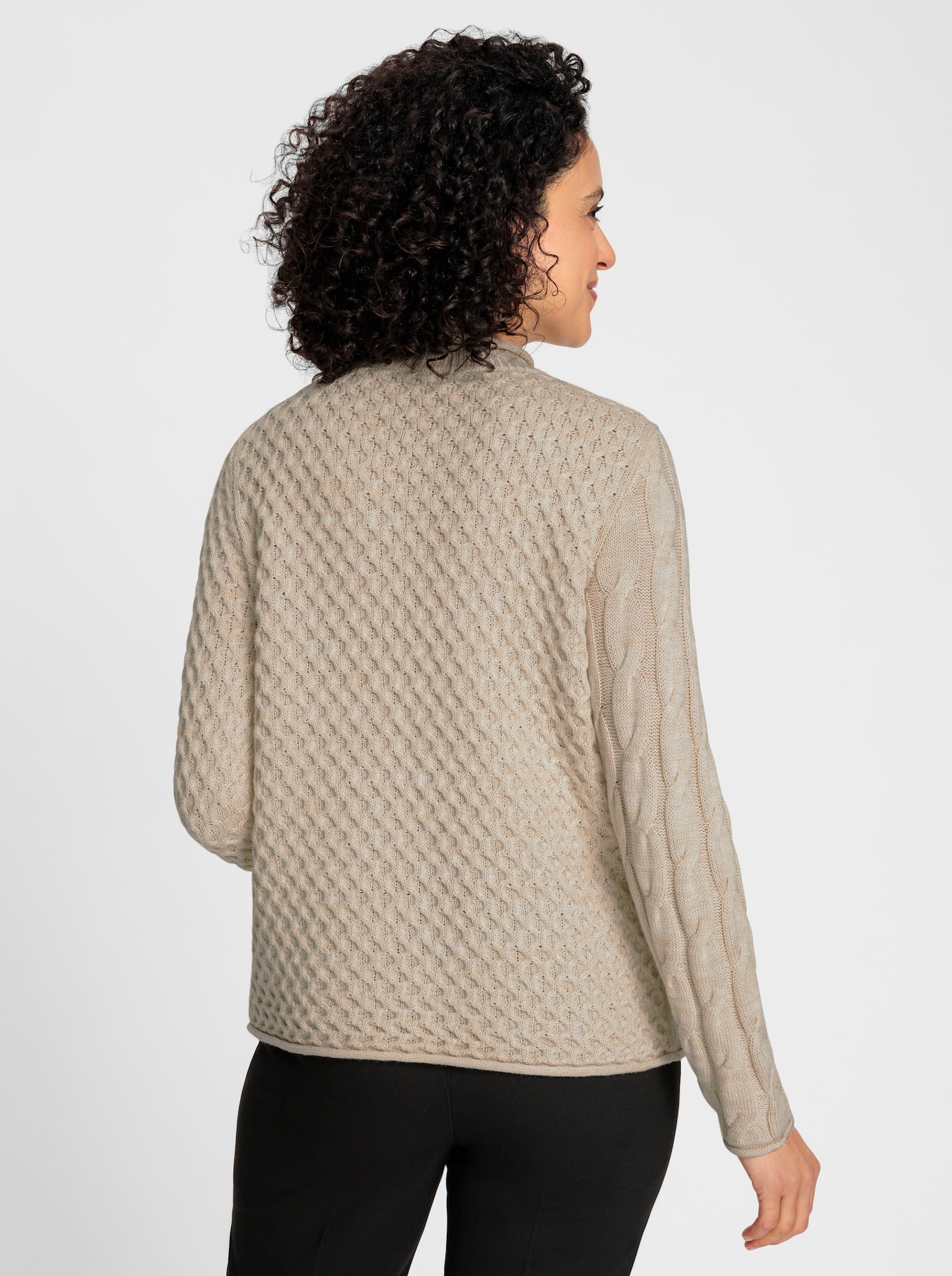 Stehkragenpullover im Strickmuster-Mix - sand