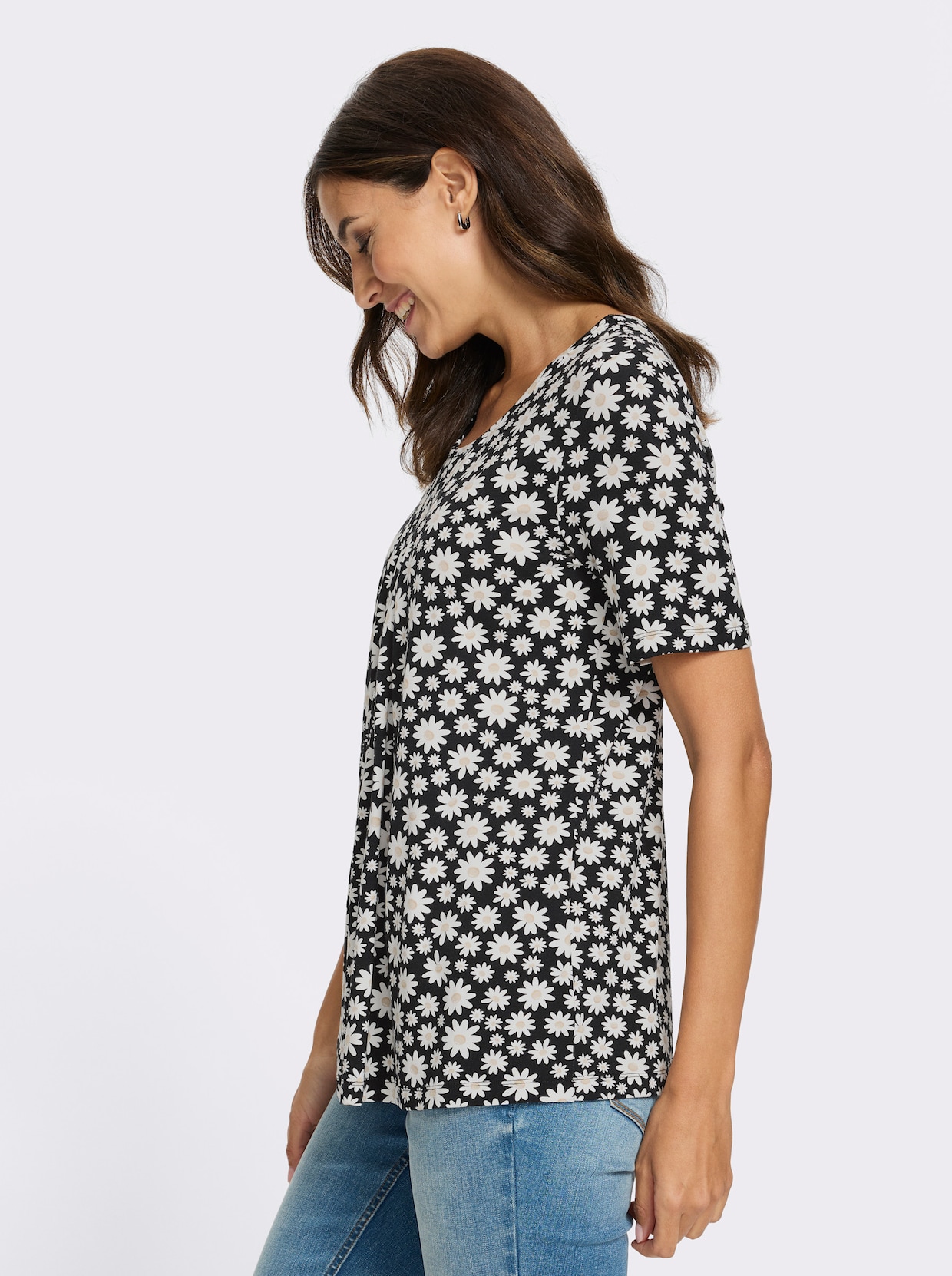 Print-Shirt in weicher Viskose-Qualität - schwarz-ecru-bedruckt