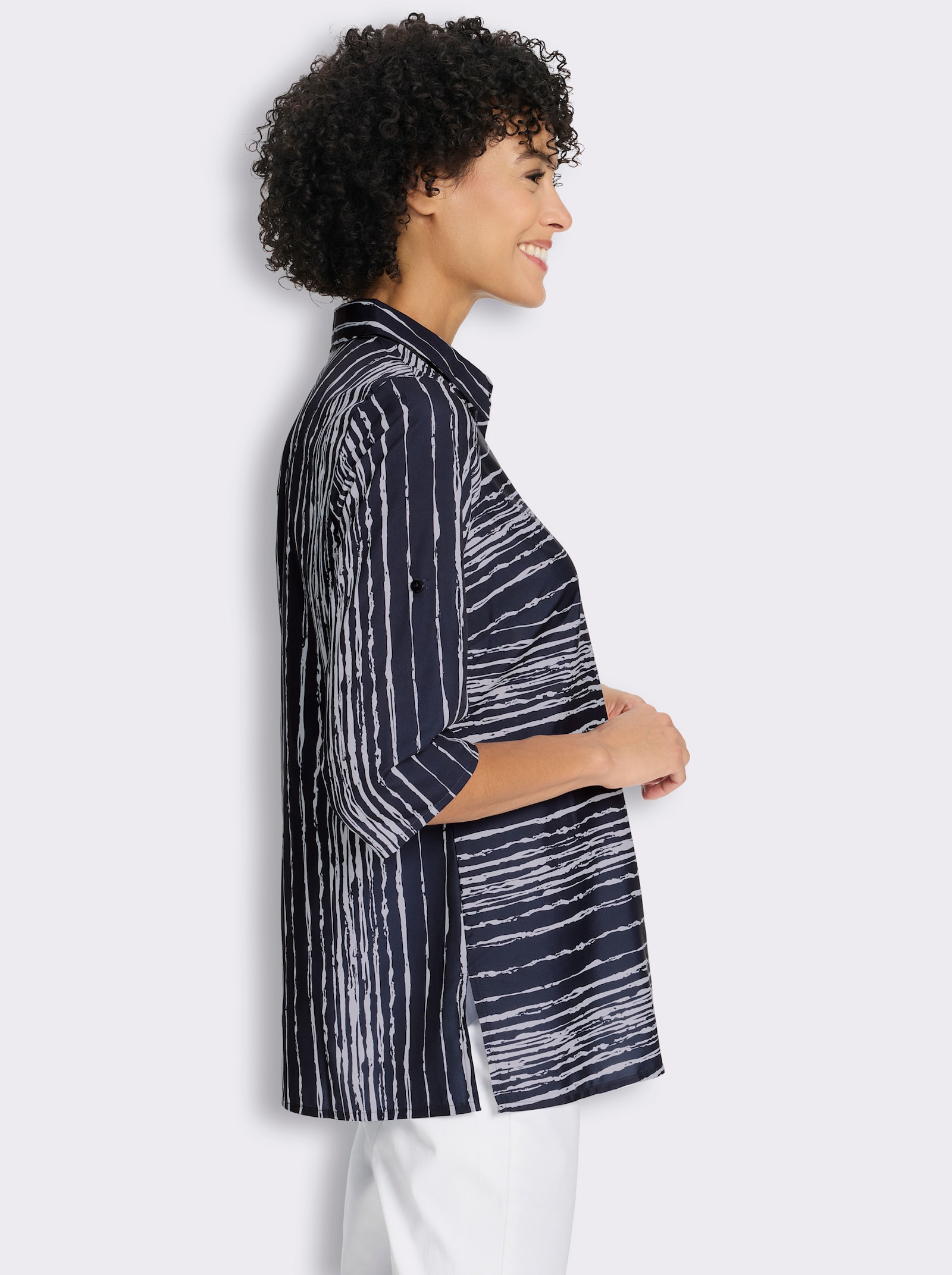 Longbluse mit Seitenschlitzen - marine-ecru-bedruckt