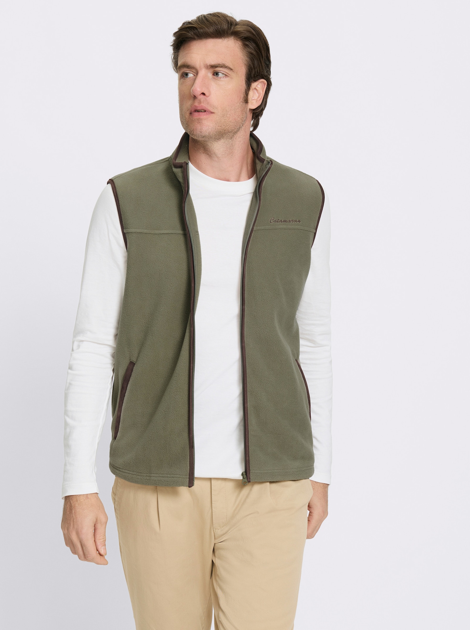 Catamaran Fleecejacke mit Stickerei - khaki-schoko