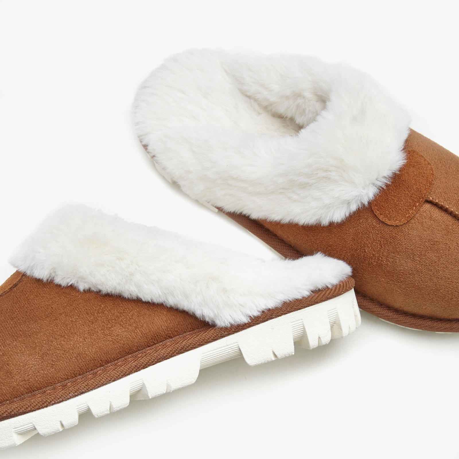 Vivance Dreams Hausschuh - camelfarben