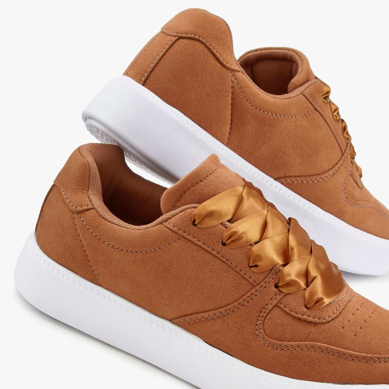 LASCANA Sneaker - camelfarben