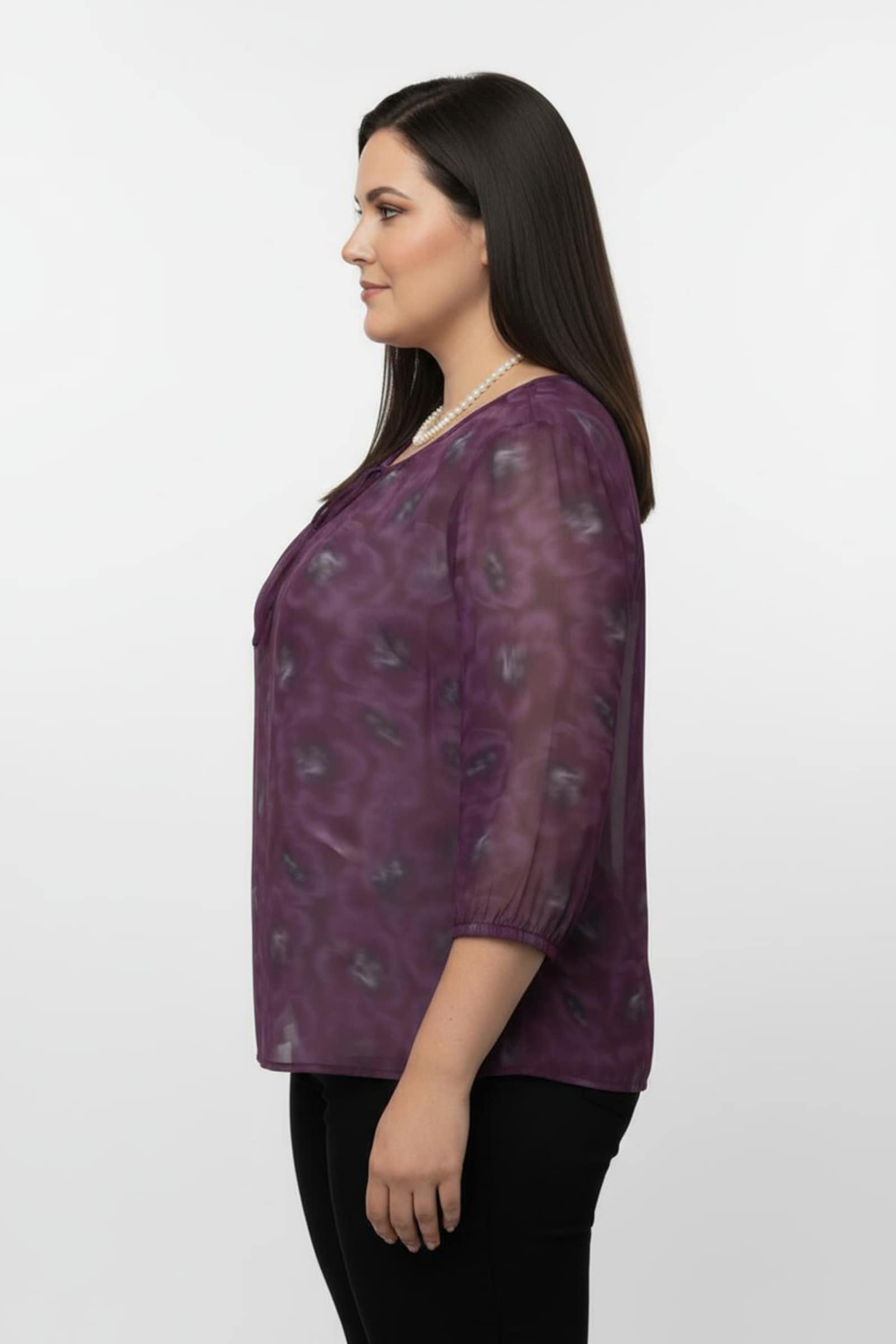 Druckbluse in transparenter Qualität - burgund-flieder-bedruckt