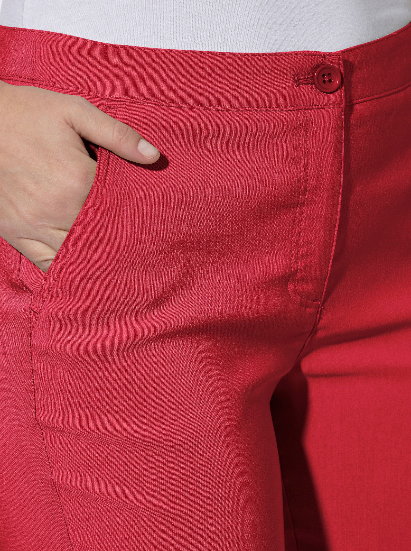 7/8-broek met ritssluitingen aan de zoom - rood