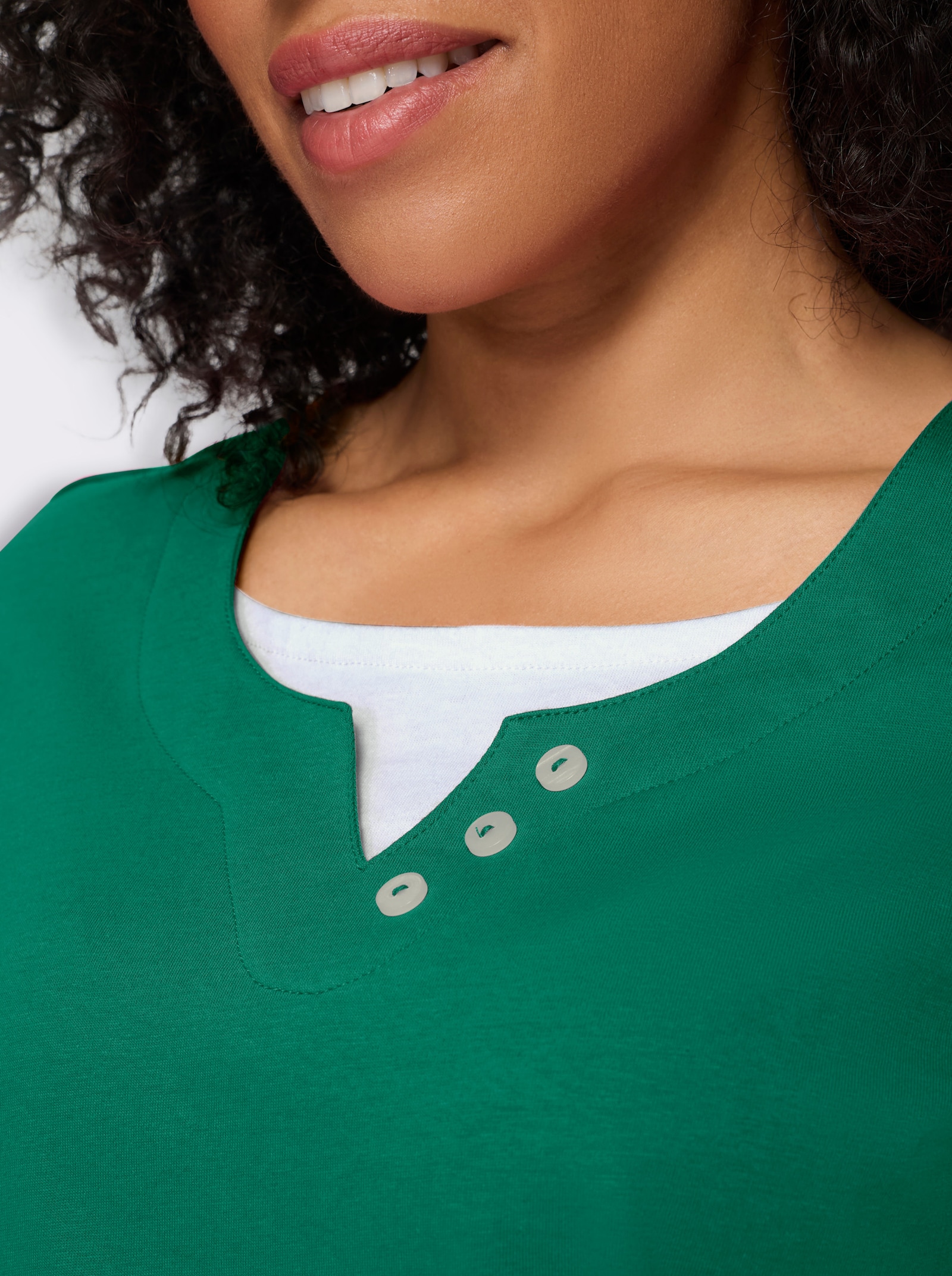 2-in-1-Shirt mit gewellten Abschlüssen - grün-weiß