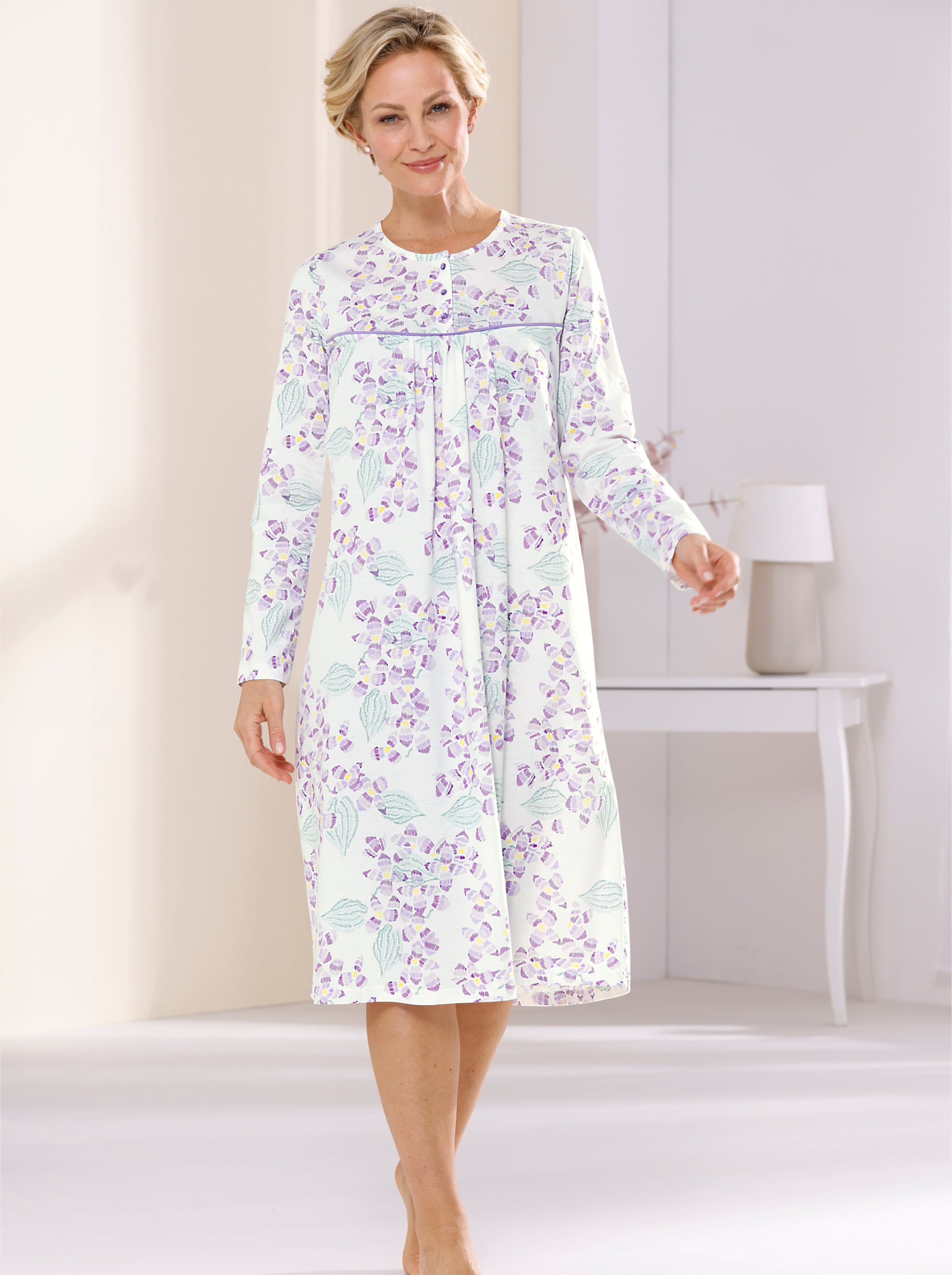 Witt Damen Nachthemd, weiß-lavendel-bedruckt