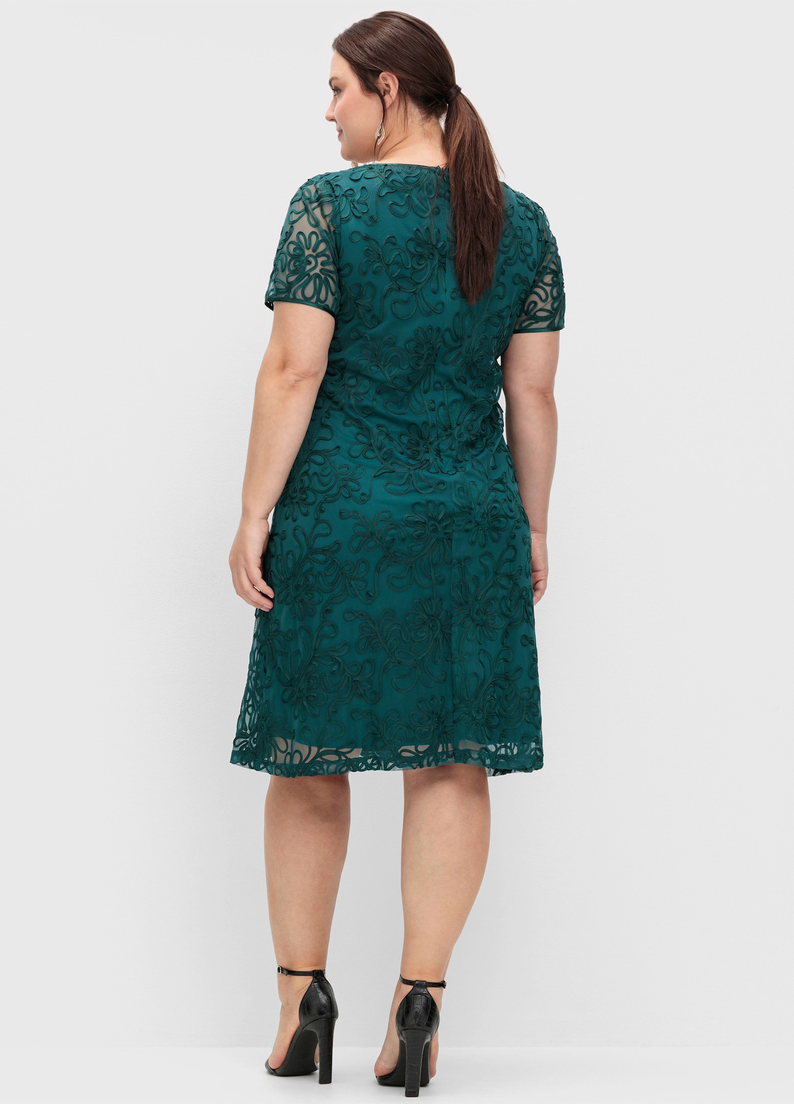 sheego Cocktailkleid mit Zierborten - petrol