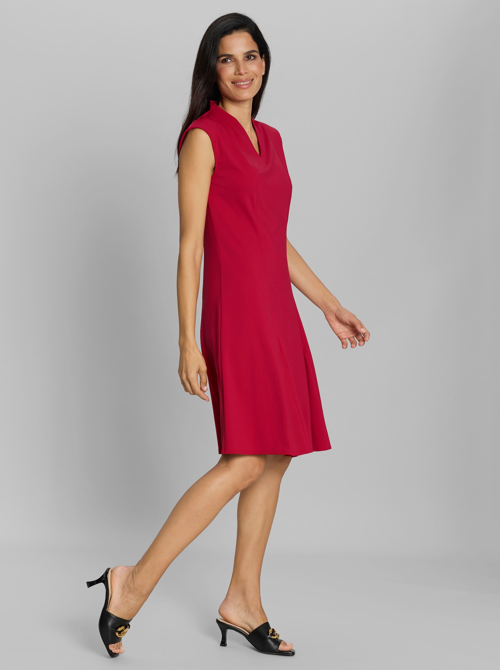 heine Jerseykleid im figurbetonenden Schnitt - rot