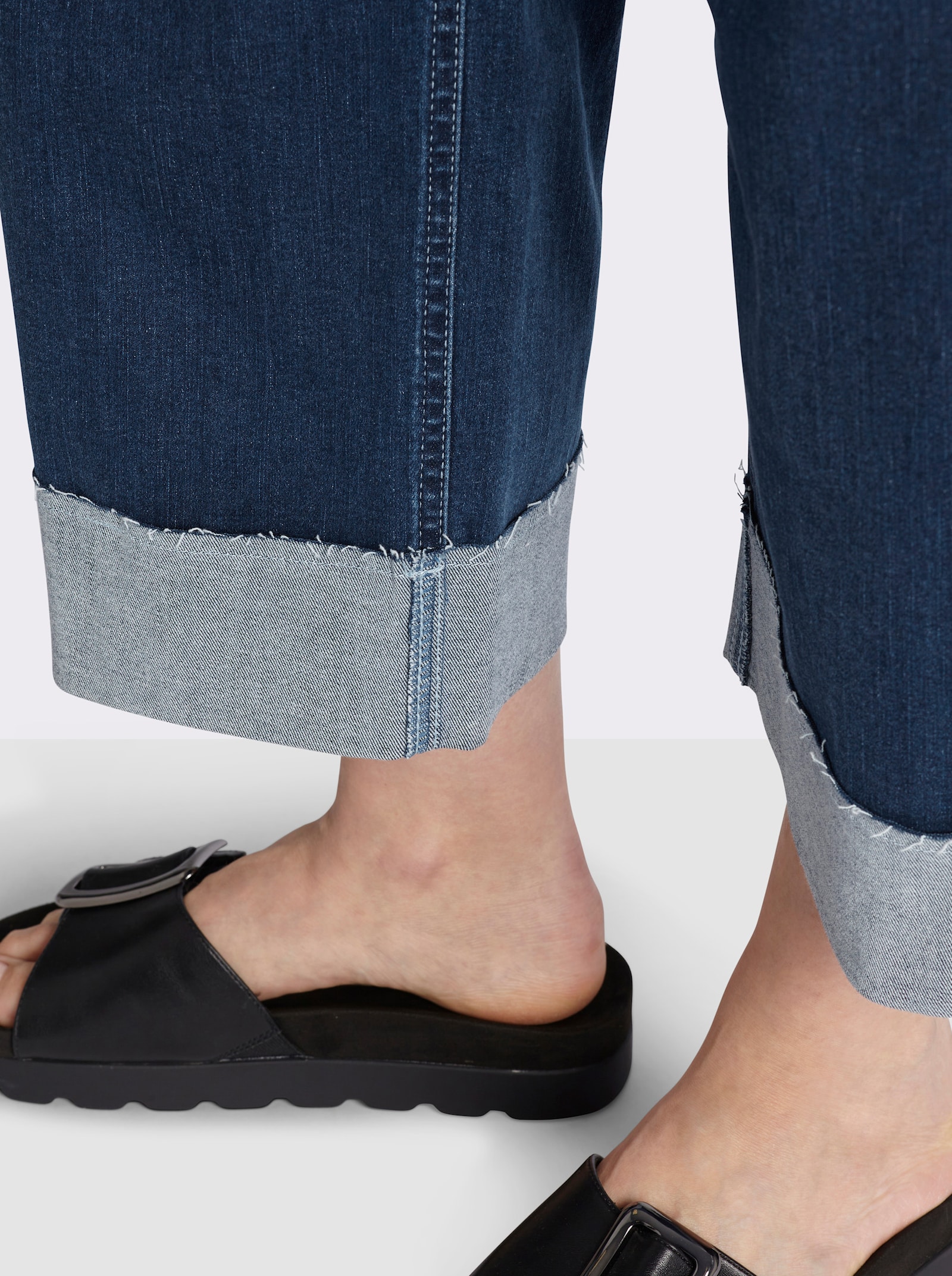 sheego 7/8-Jeans mit breitem Saum-Umschlag - blue-stone-washed