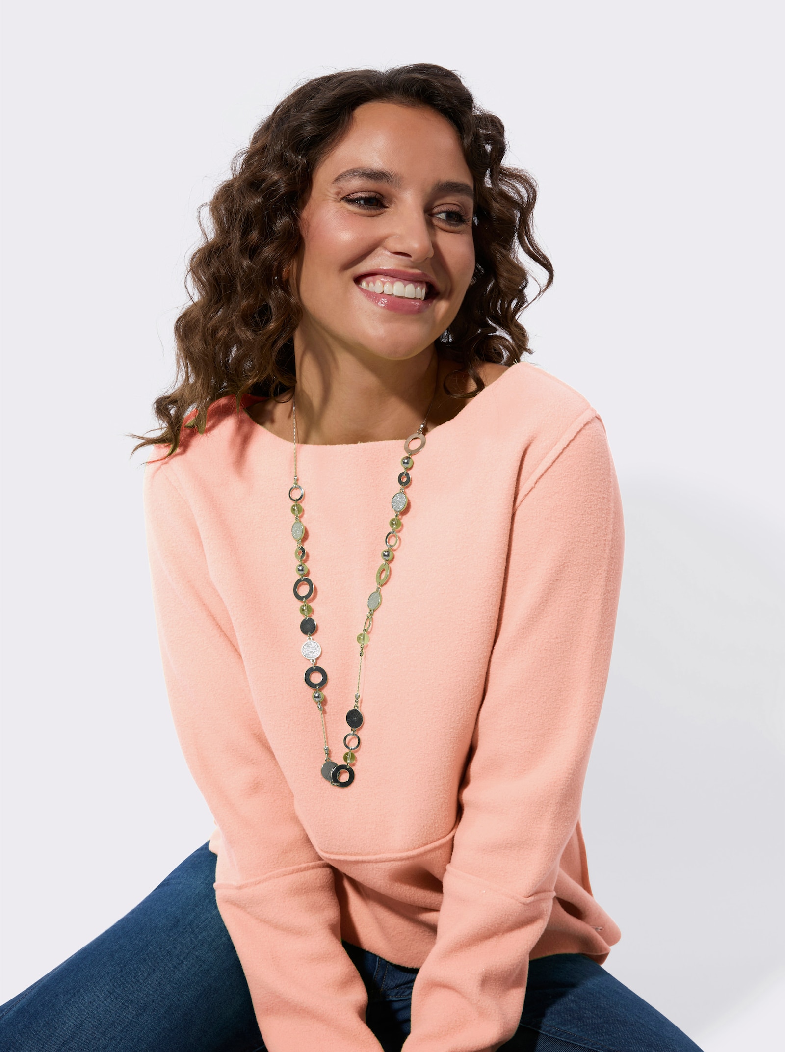 Fleeceshirt mit U-Boot-Ausschnitt - puder