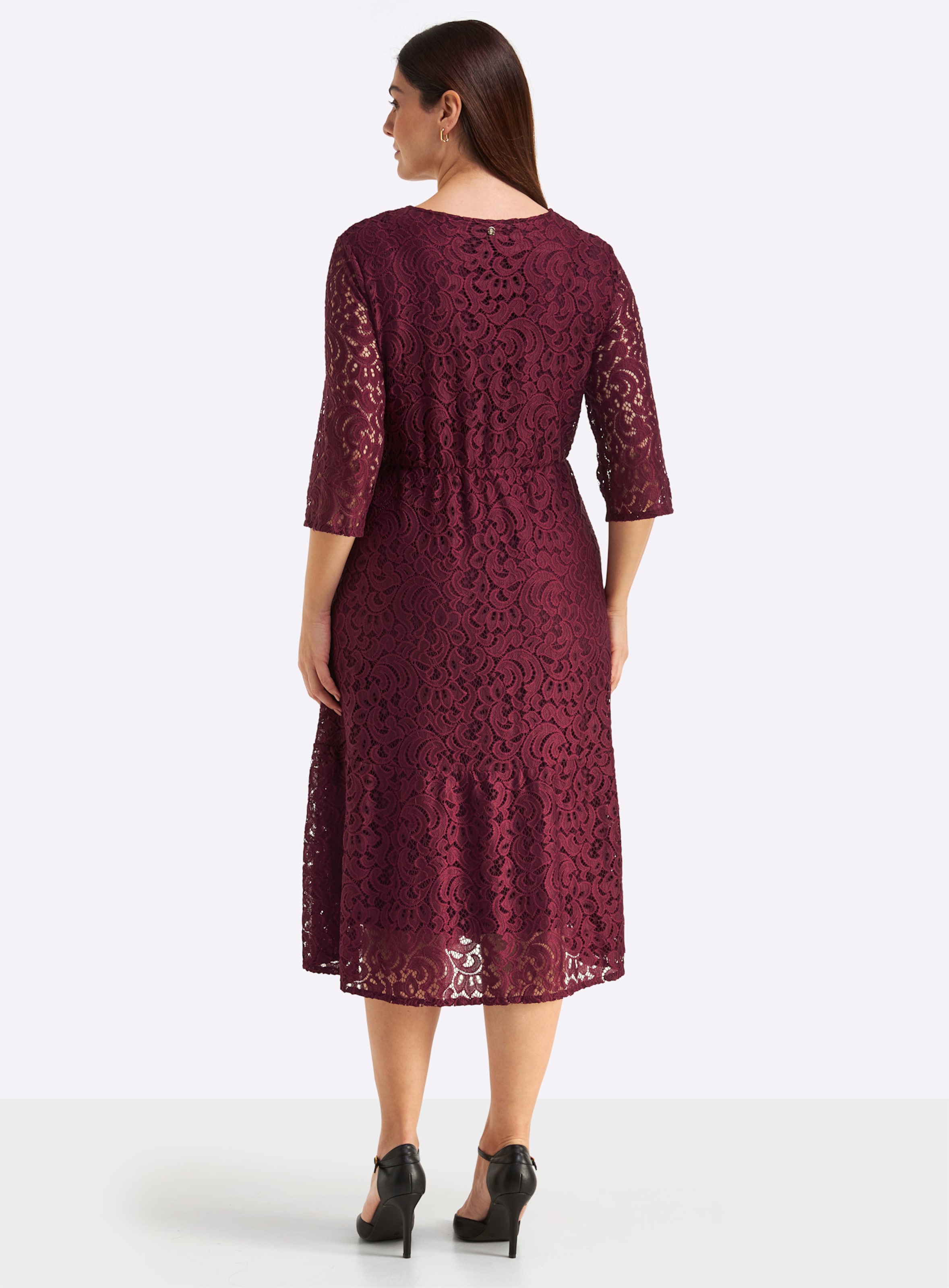 Spitzenkleid