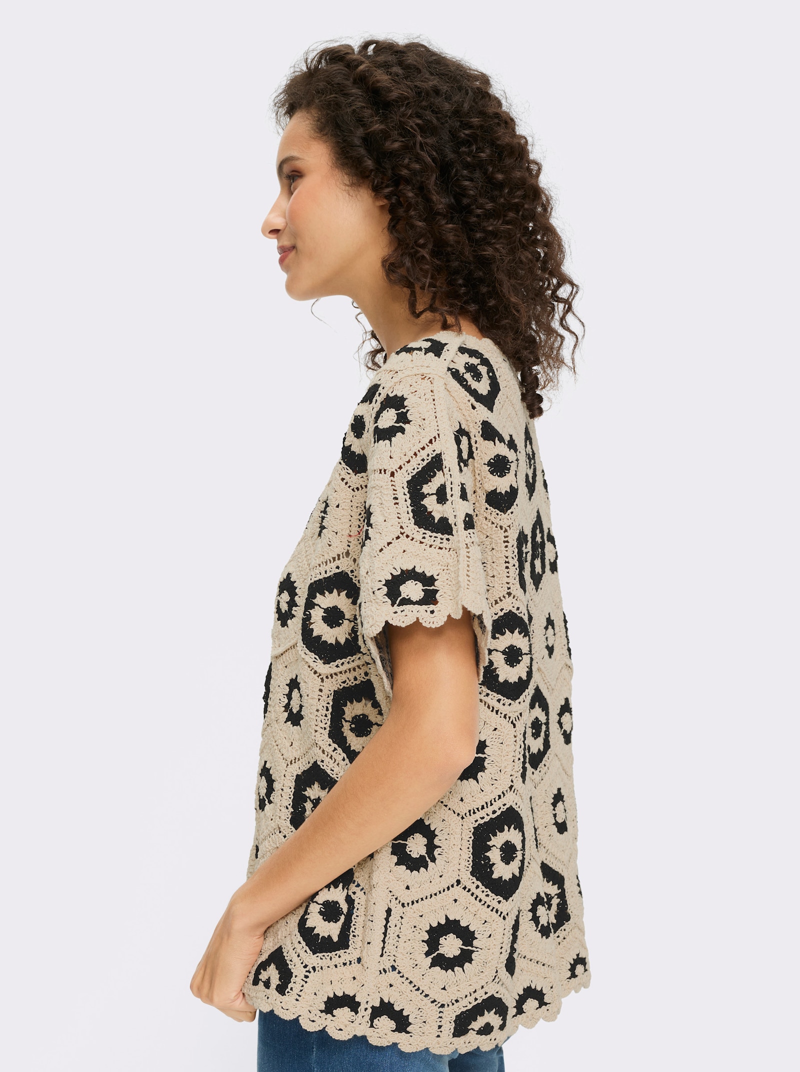 heine Pullover aus Crochet-Spitze - schwarz-sand-gemustert