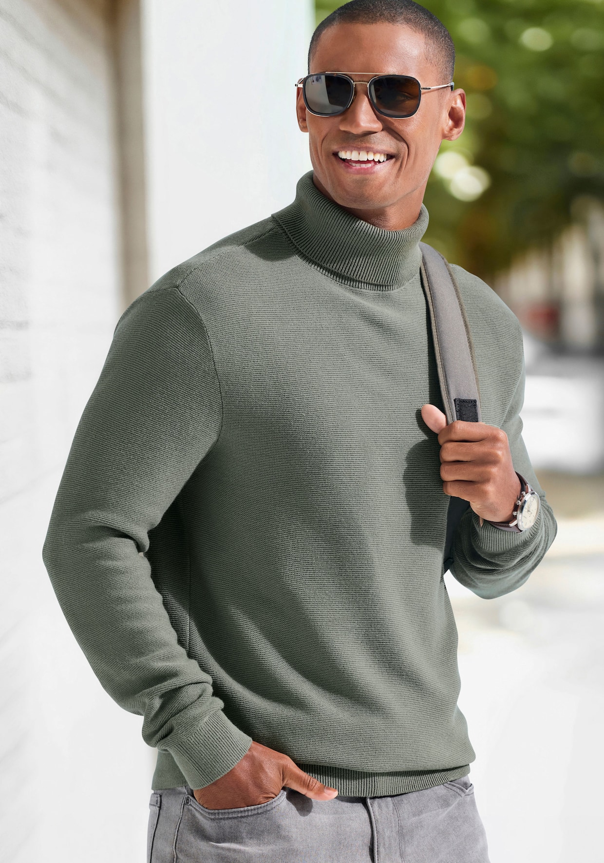 H.I.S Rollkragenpullover - salbei