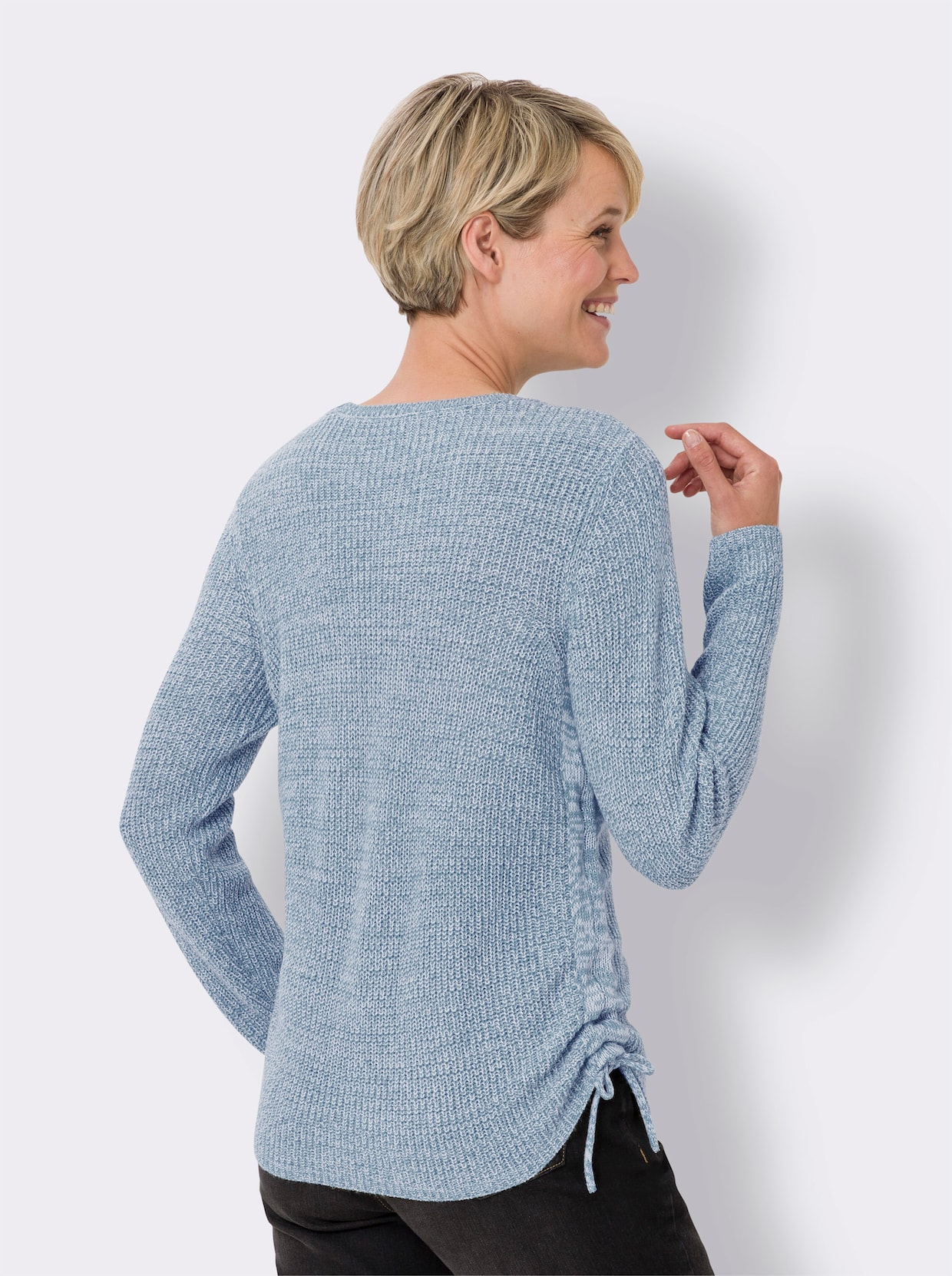 Gebreide pullover - ijsblauw/ecru gemêleerd