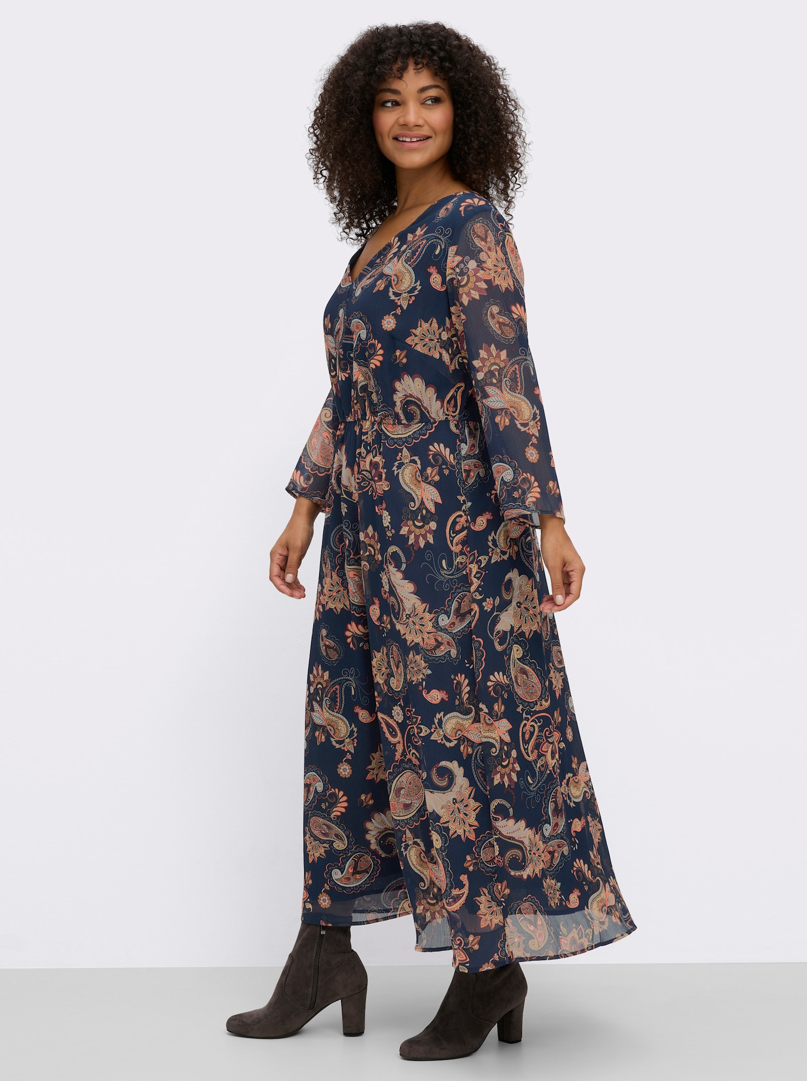 Maxikleid aus Chiffon, mit Floral-Print - dunkelblau-gemustert