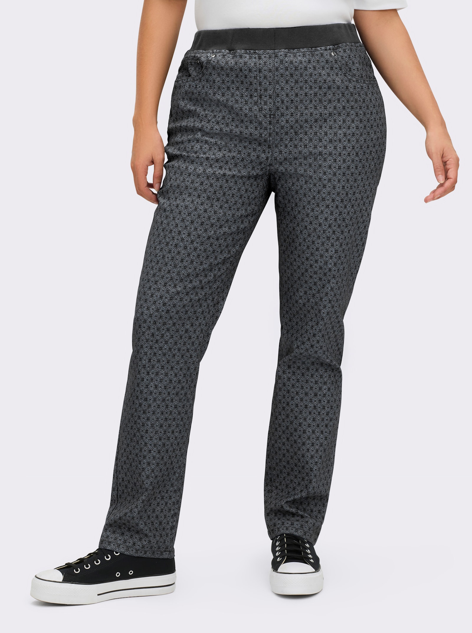 Schlupfjeans mit geripptem Strick-Dehnbund - grey-denim-bedruckt