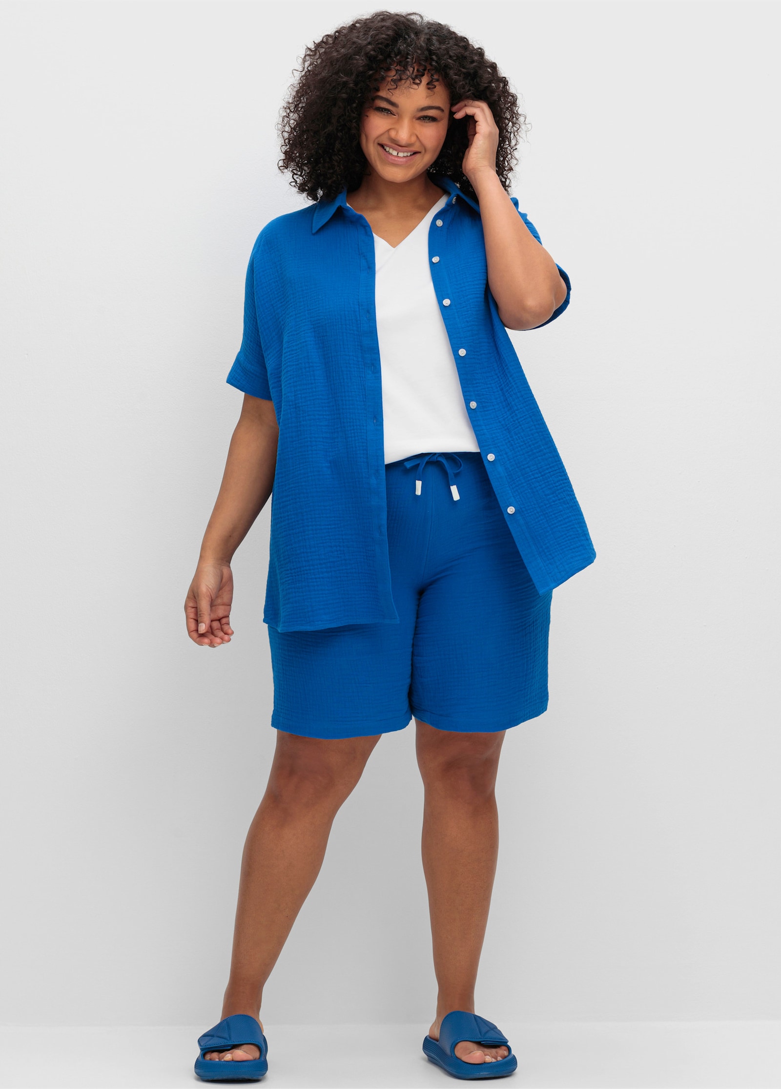 sheego Bermudas mit Schlupfbund, aus Musselin - kobaltblau