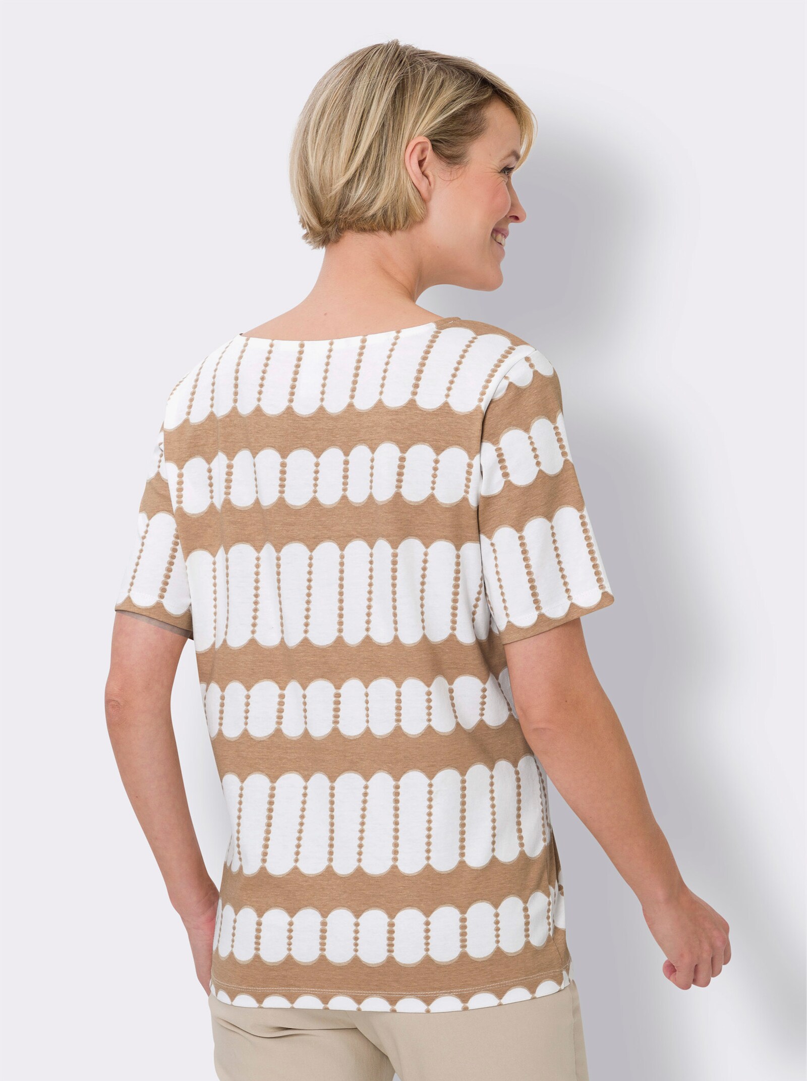 Kurzarmshirt aus reiner Baumwolle - camel-ecru-bedruckt