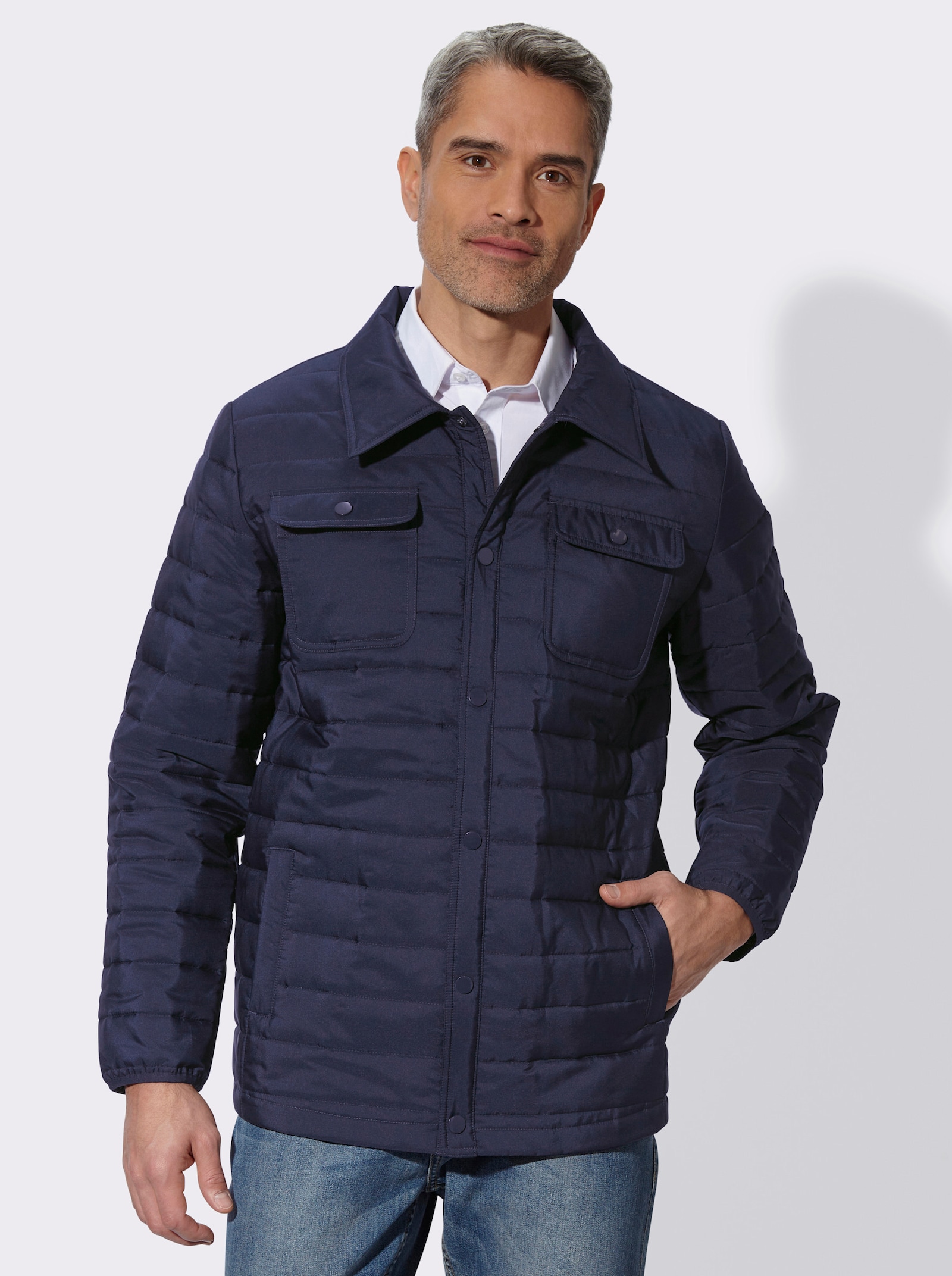 Steppjacke mit Druckknopfleiste - marine