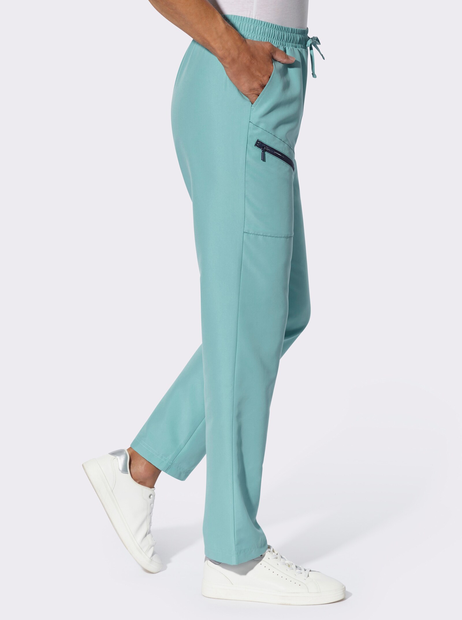 Freizeithose mit Reißverschluss-Tasche - salbei