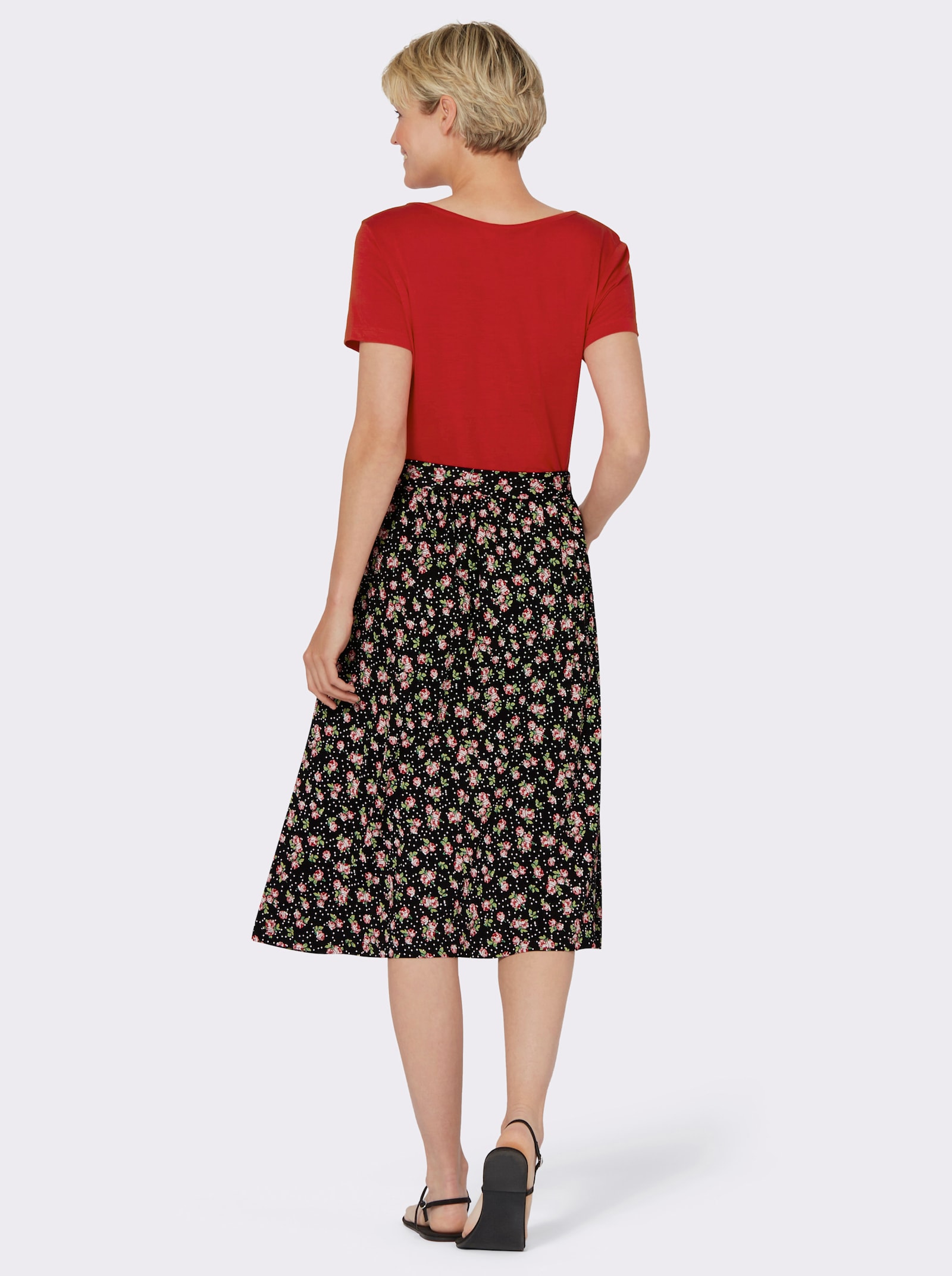 Jerseykleid mit passendem Bindegürtel - rot-bedruckt