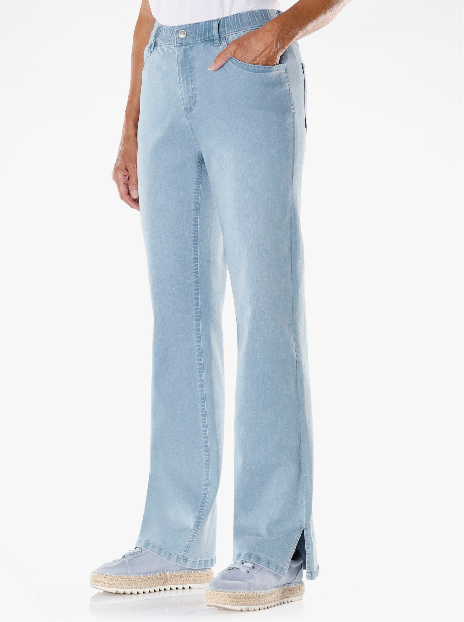 Jeans mit weitem Bein und Schlitz - blue-bleached