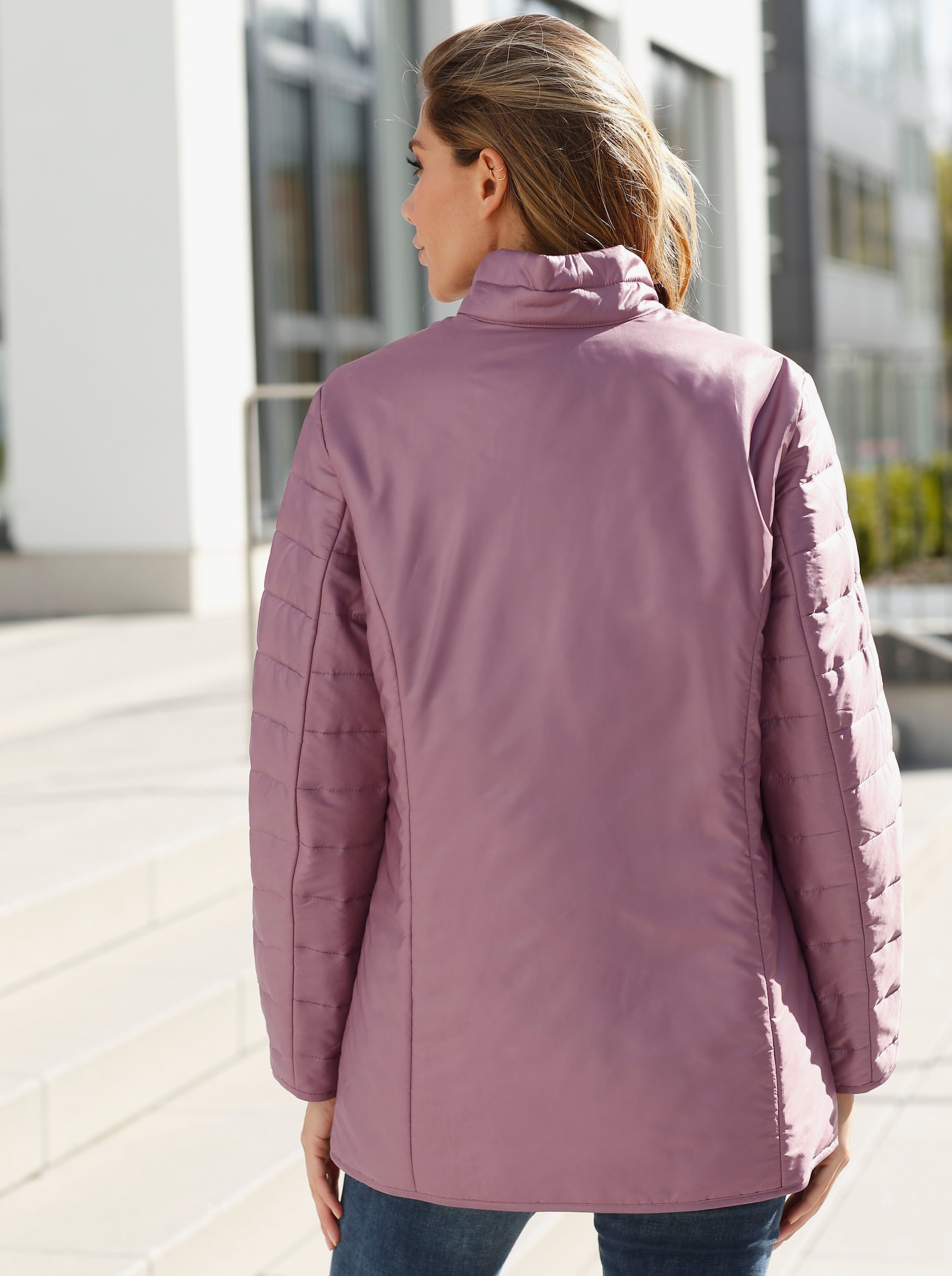 Steppjacke mit vertikalem Muster - rose