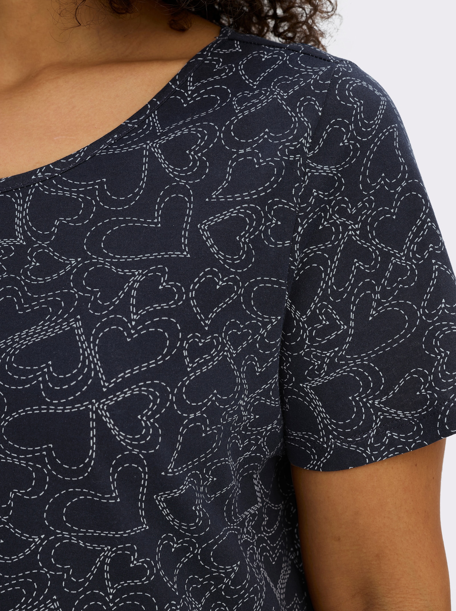 T-Shirt mit Herzchen-Dessin - marine-bedruckt
