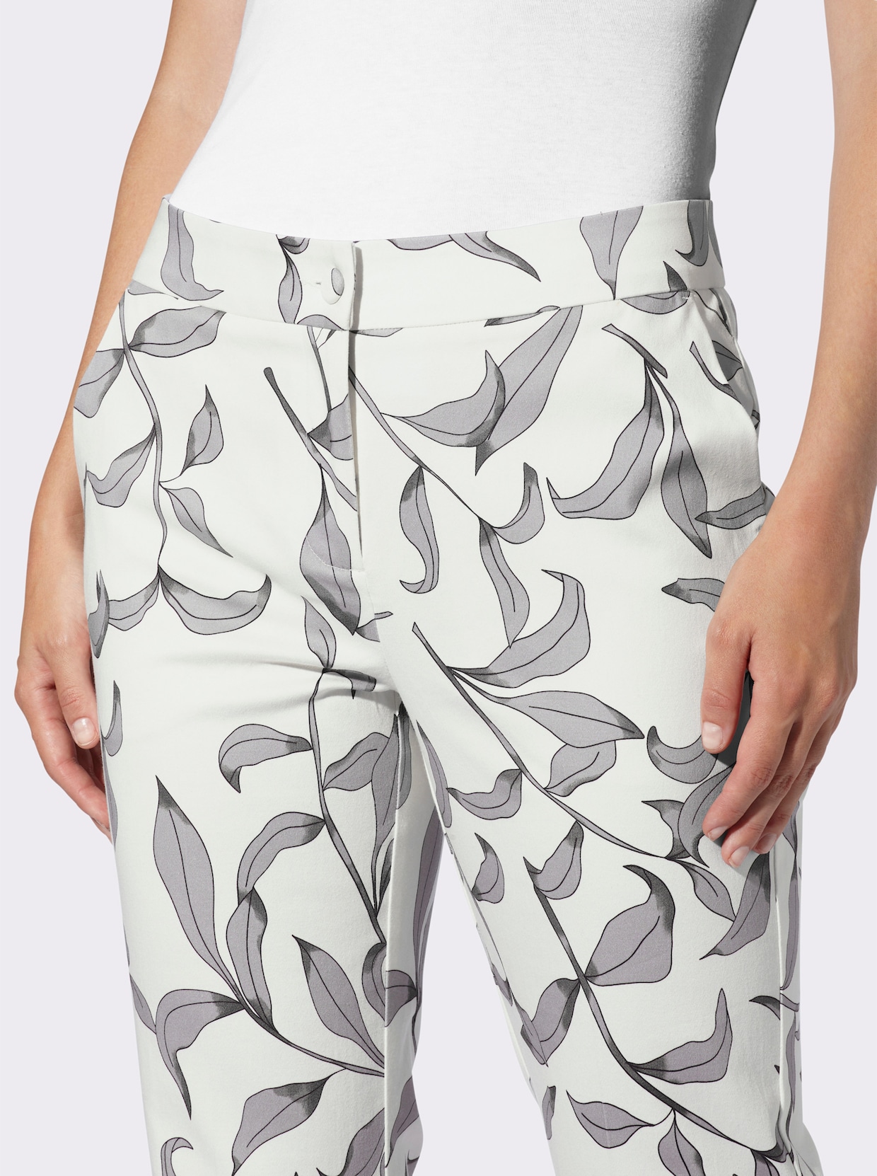 heine Druckhose - ecru-schwarz-bedruckt