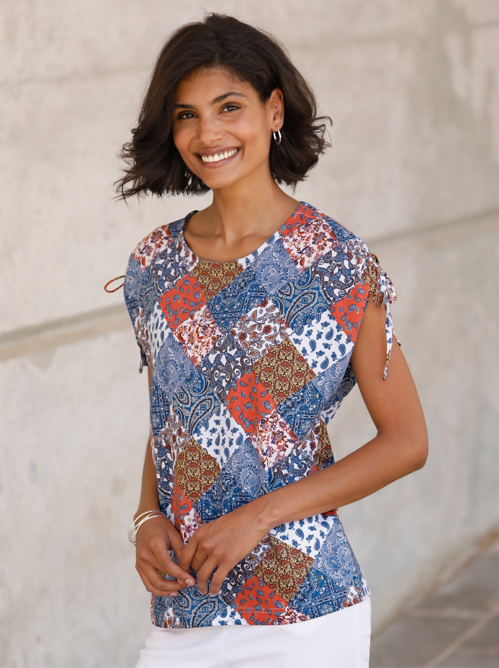 Shirt met korte mouwen en rimpeling op de schouders - duifblauw/terra bedrukt