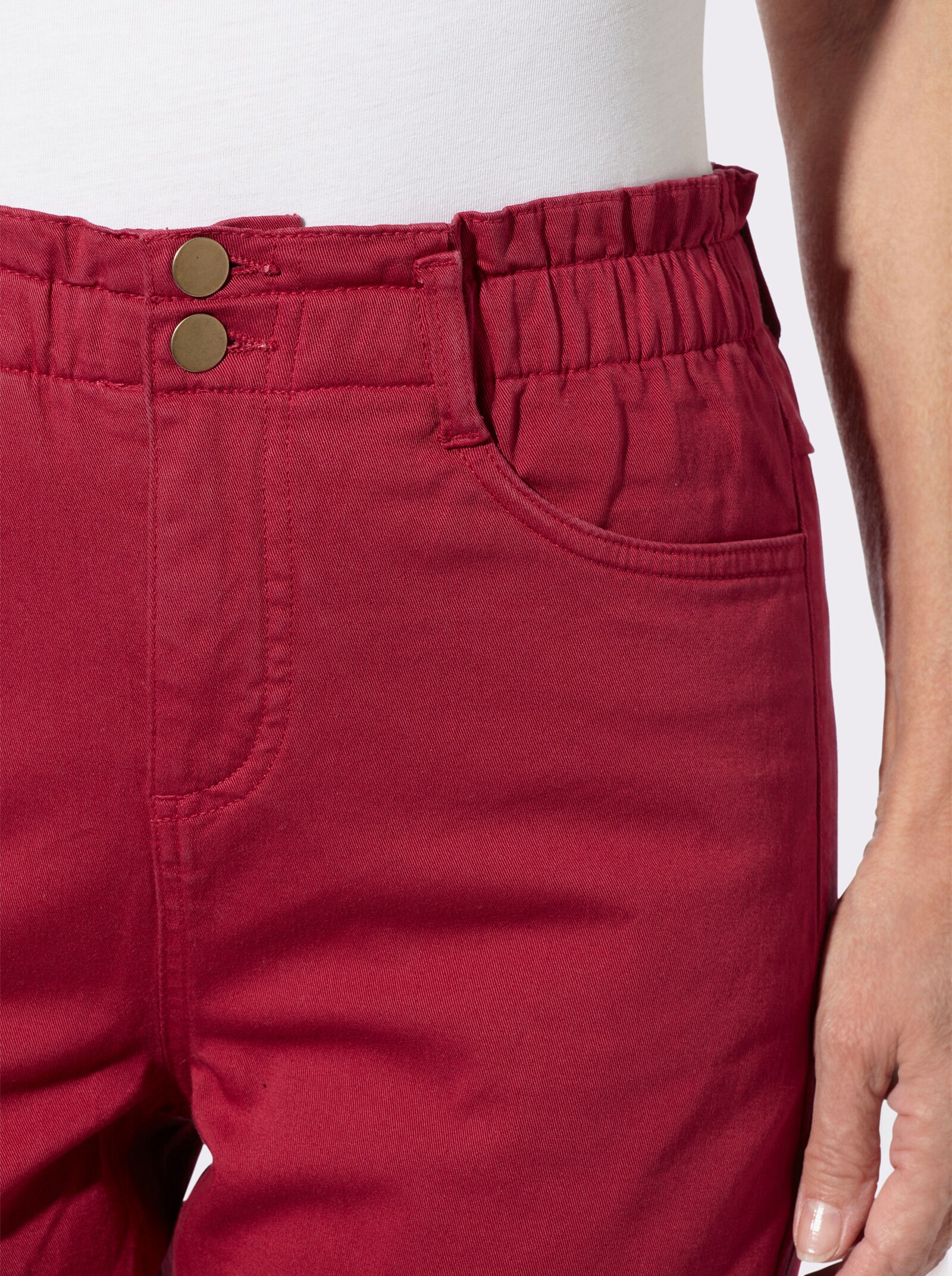 Jeans im Paperbag-Schnitt - kirsche