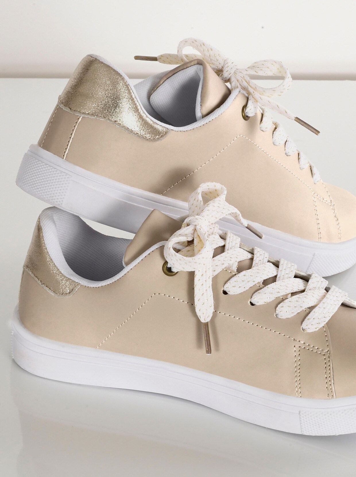 Sneaker - beige